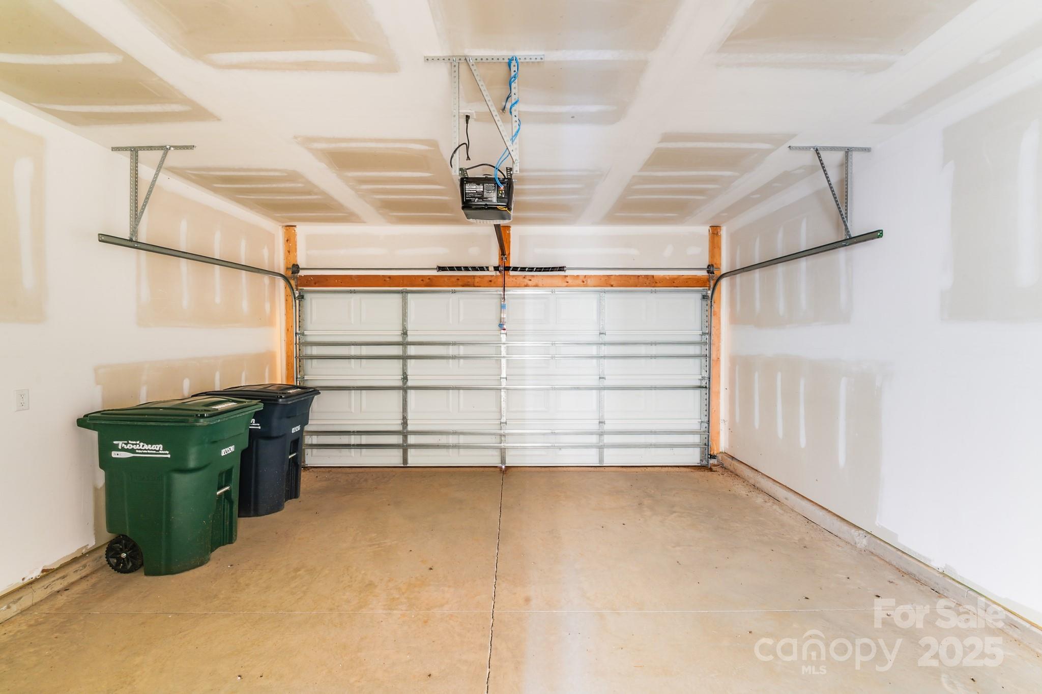 232 Sugar Hill Road — Troutman