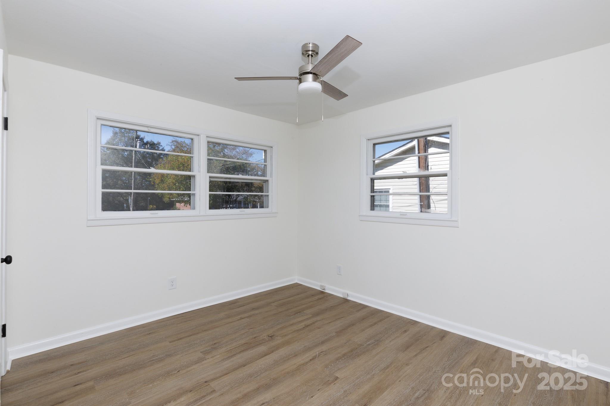 107 Mint Street — Clover