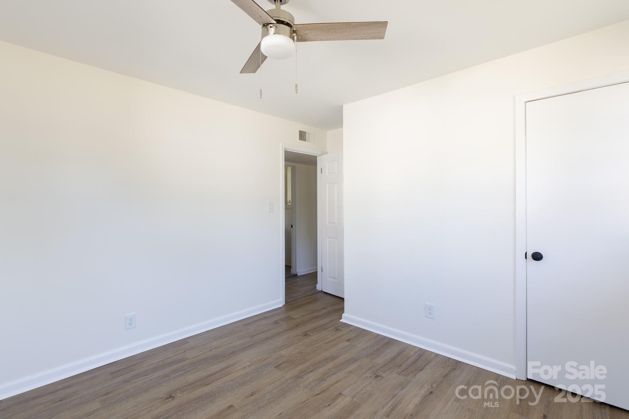 107 Mint Street — Clover