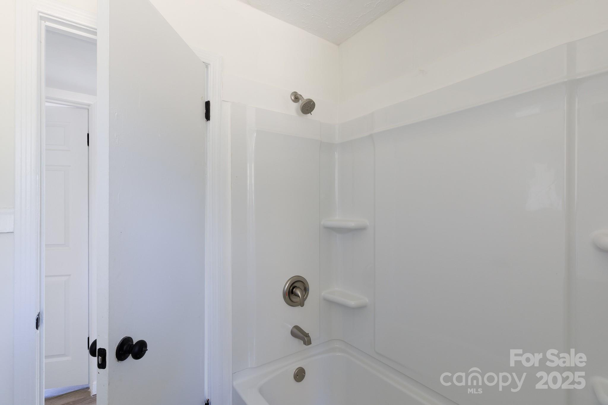 107 Mint Street — Clover