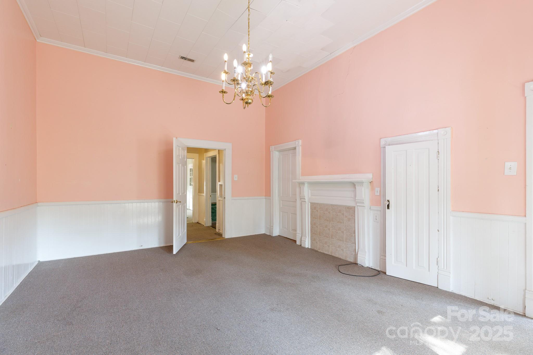 303 Kings Mountain Street — Clover
