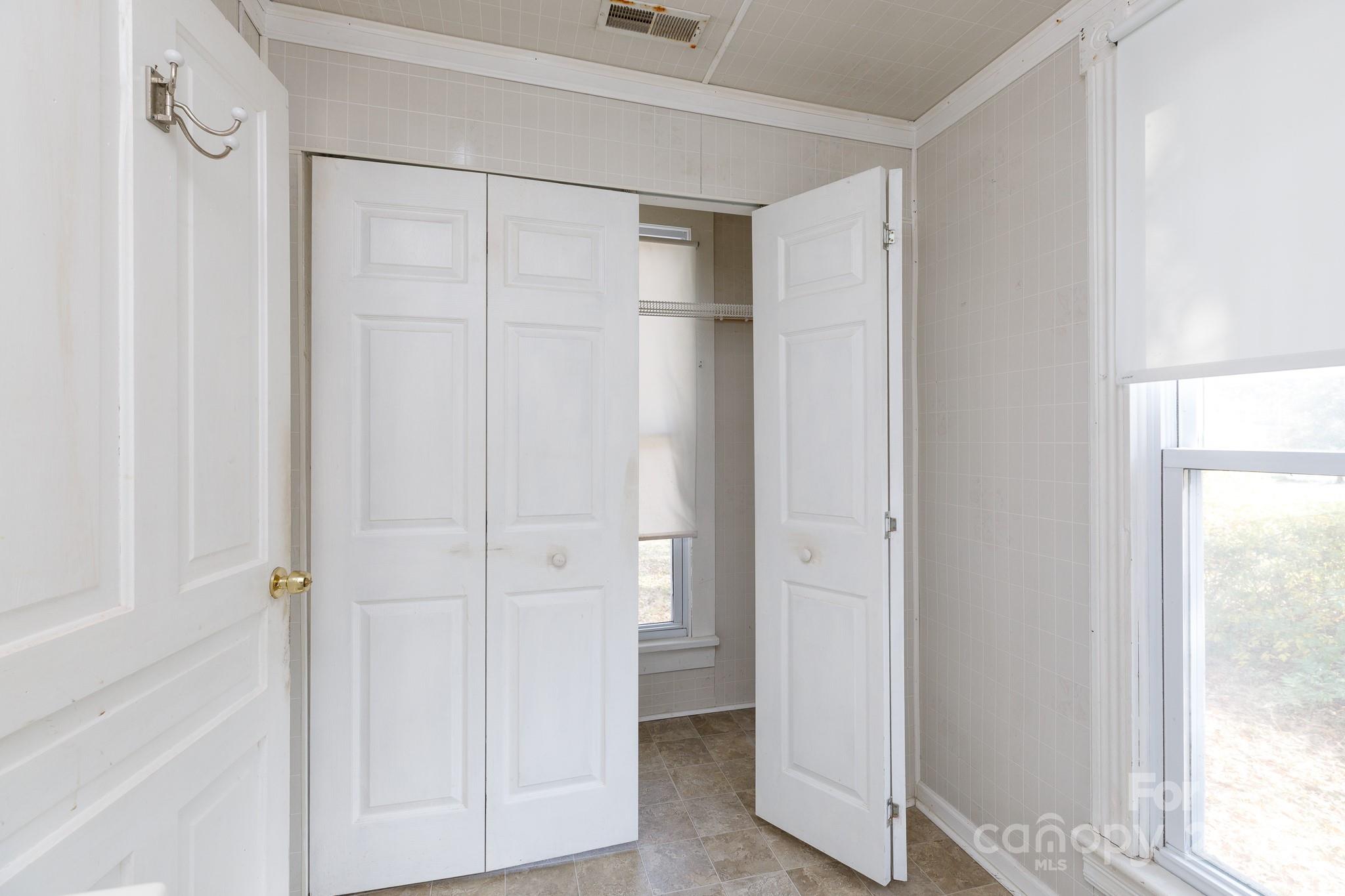 303 Kings Mountain Street — Clover