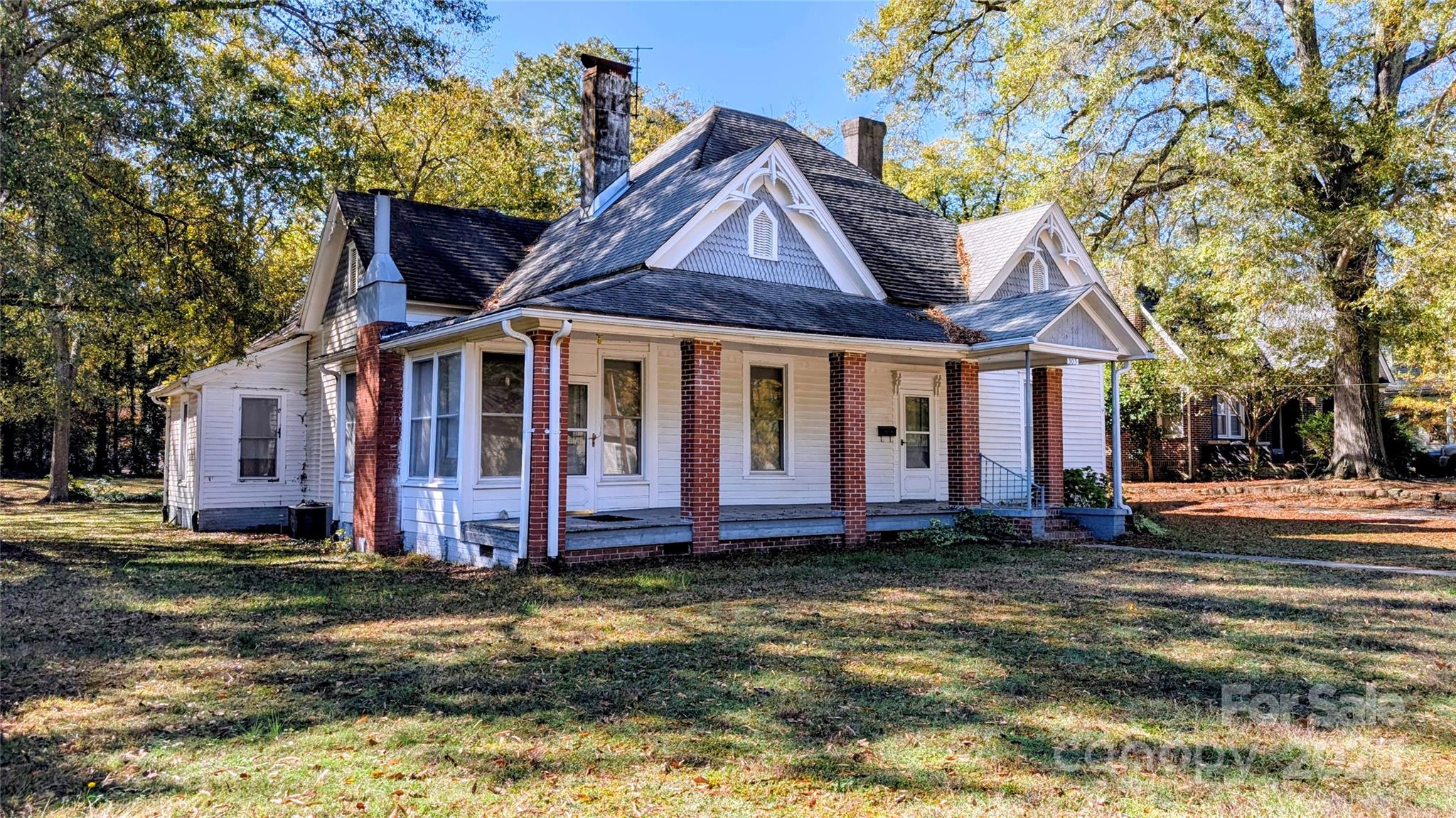 303 Kings Mountain Street — Clover