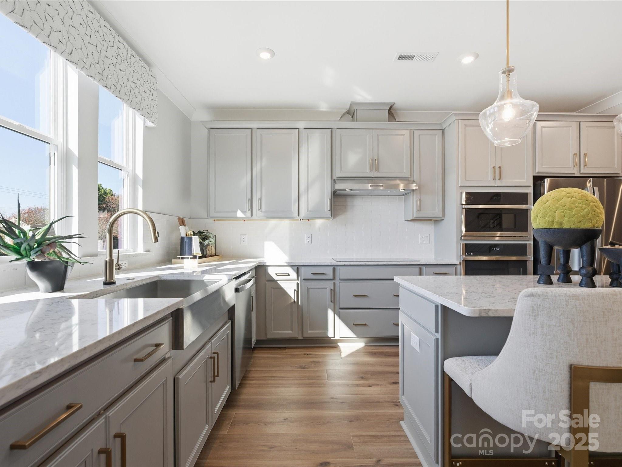 5115 Hoptree Street — Charlotte