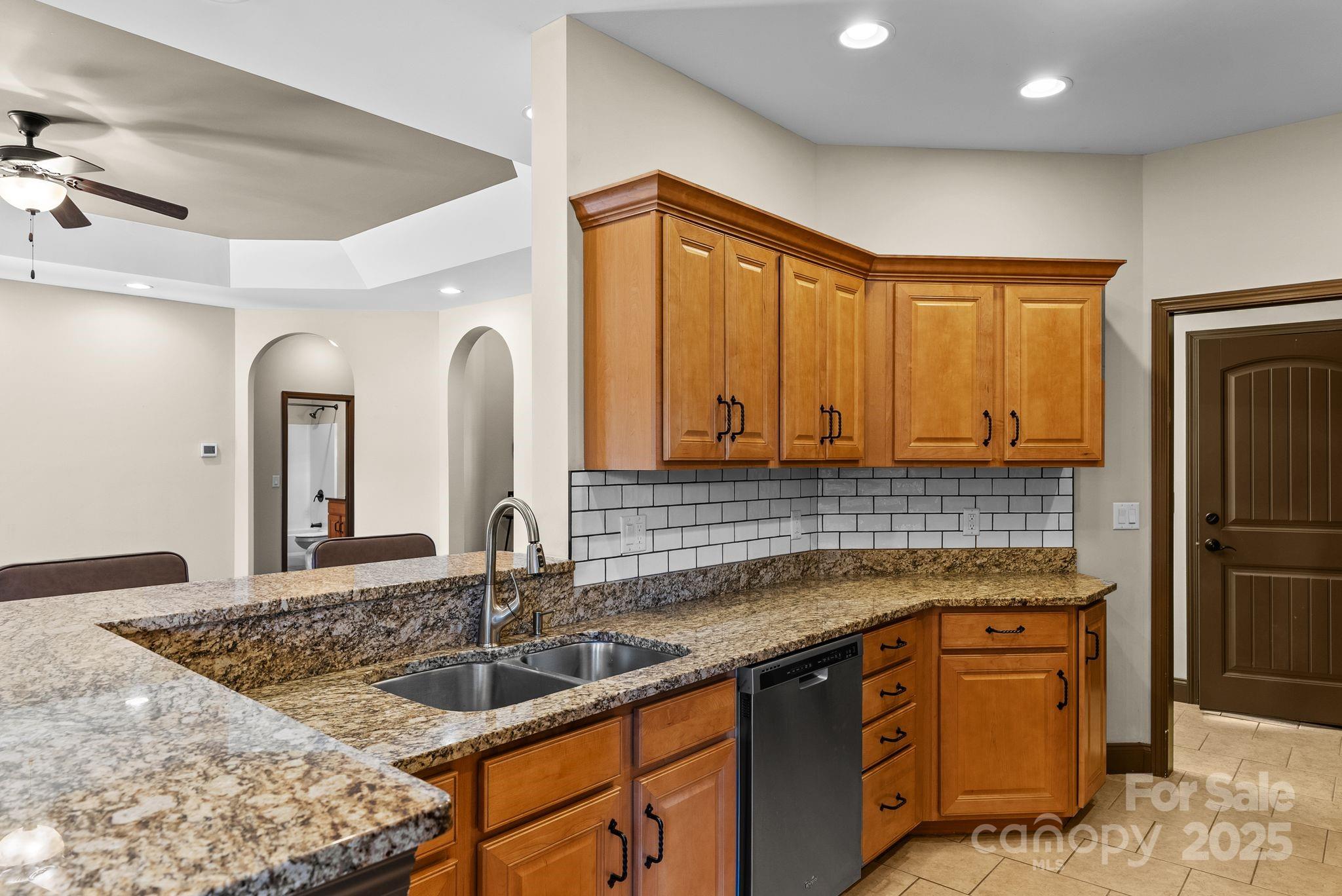 4 Pacifico Drive — Asheville