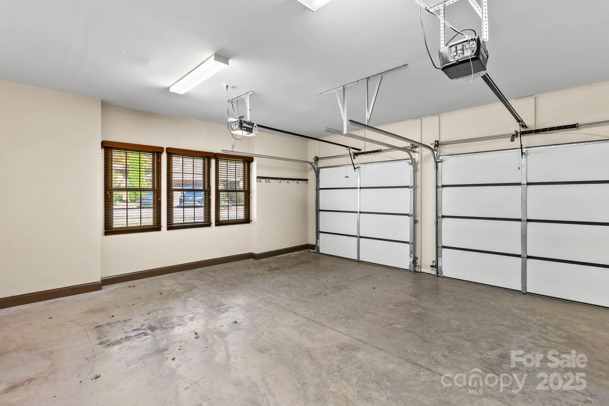 4 Pacifico Drive — Asheville