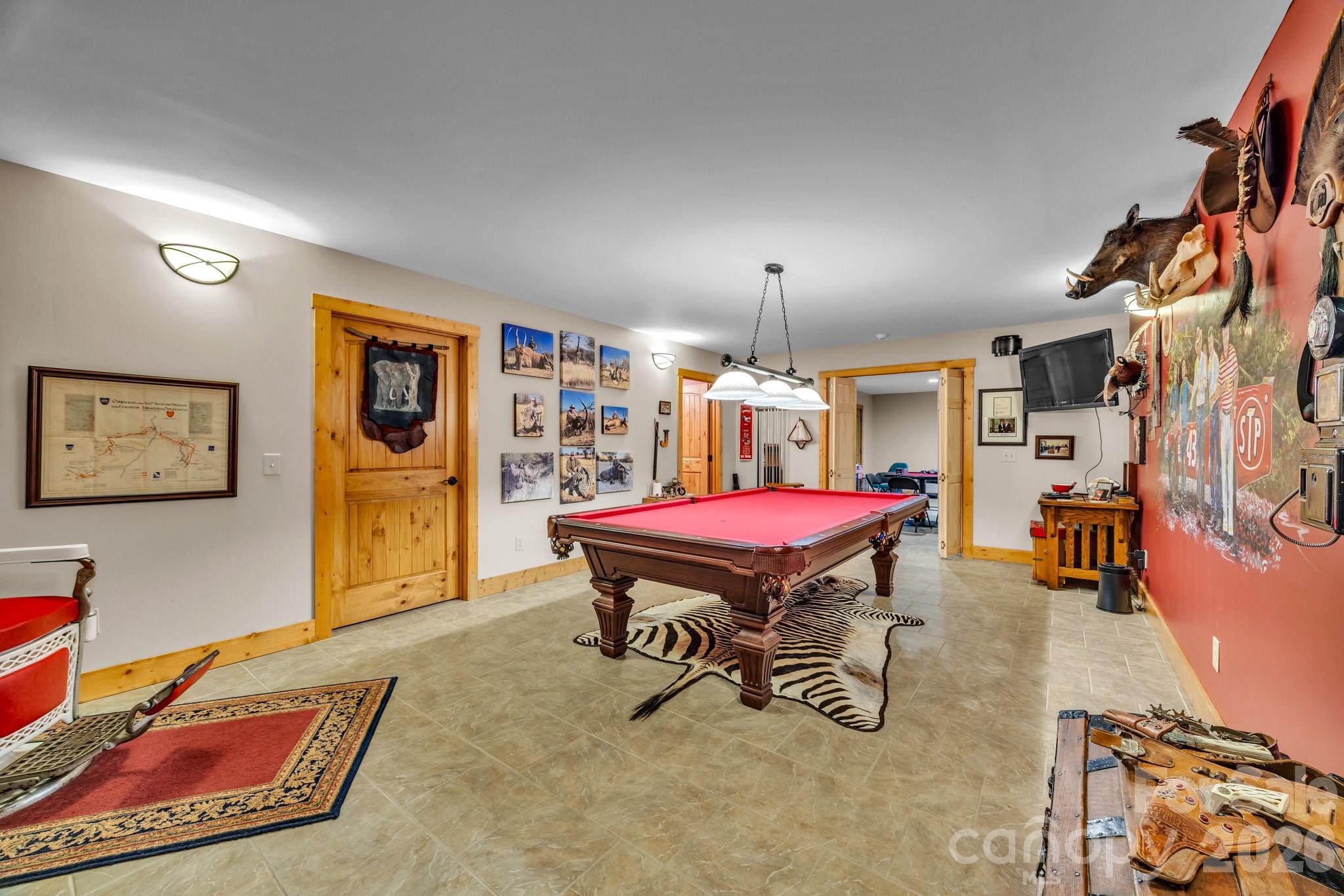 2650 Carson Woods Road — Laurel Springs