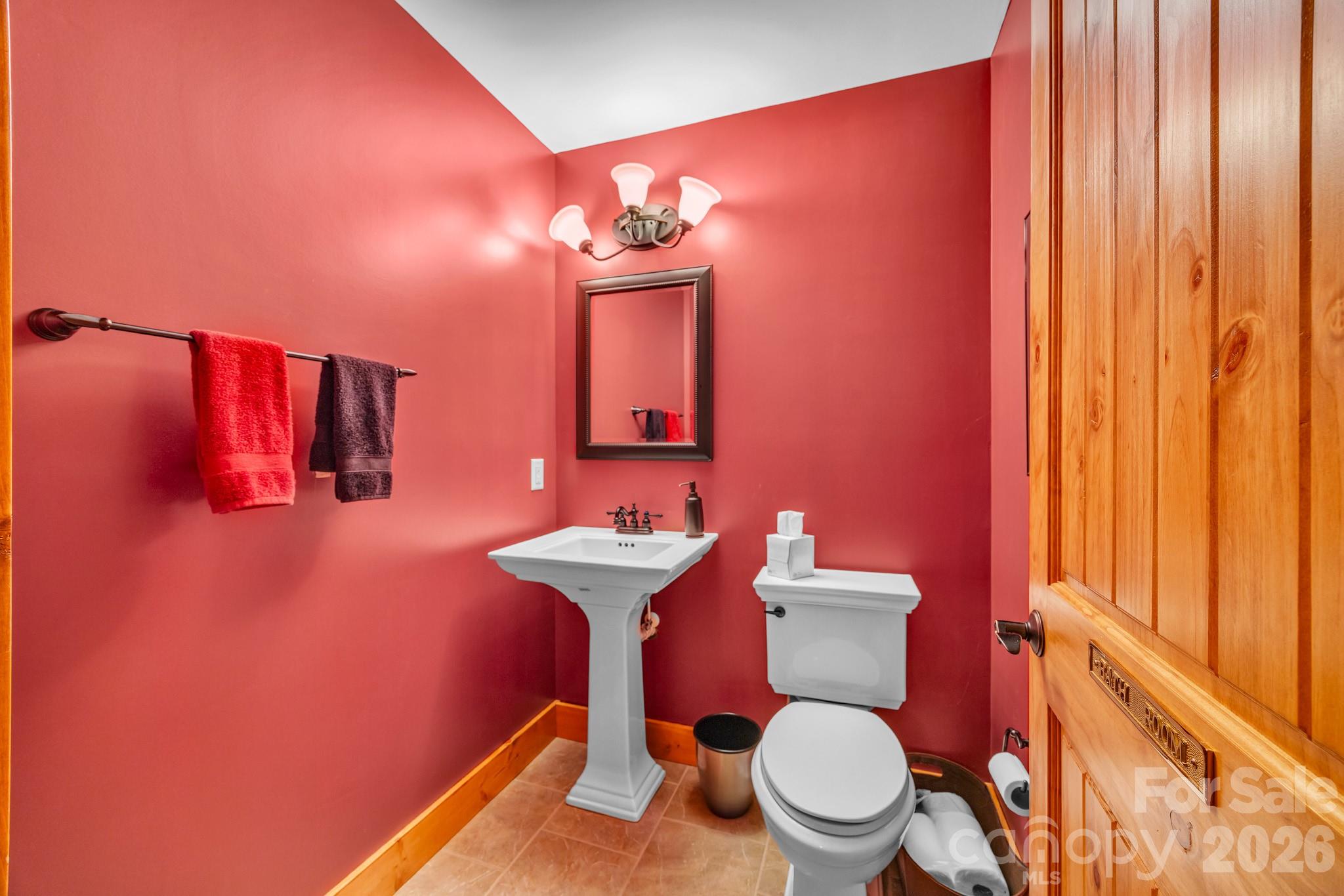 2650 Carson Woods Road — Laurel Springs