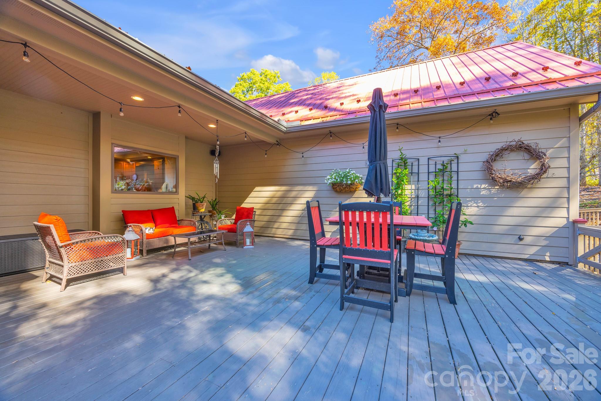 2650 Carson Woods Road — Laurel Springs