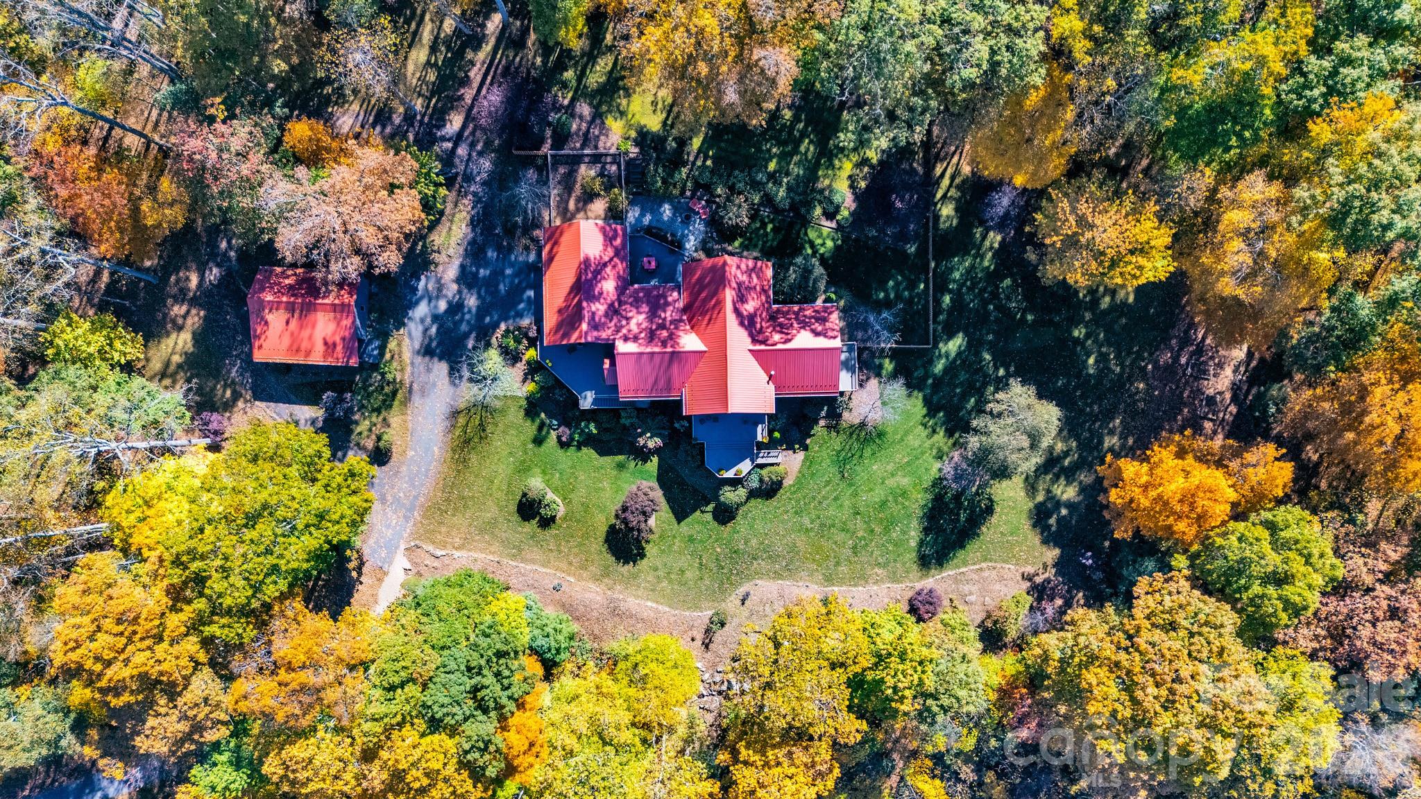2650 Carson Woods Road — Laurel Springs
