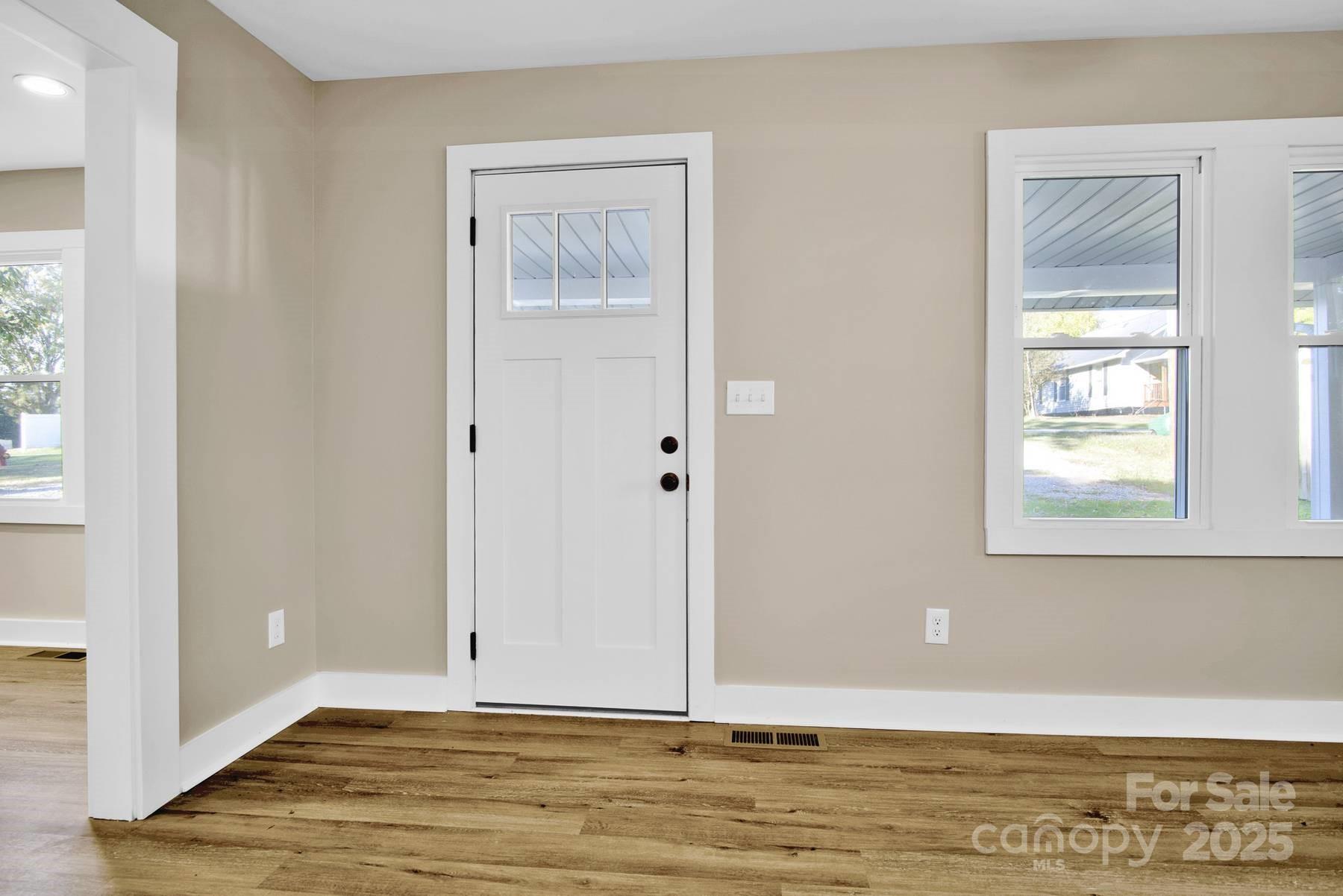 434 E Salisbury Street — Denton