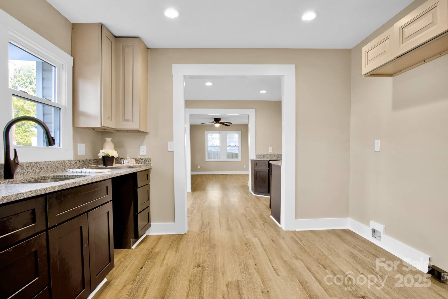 434 E Salisbury Street — Denton