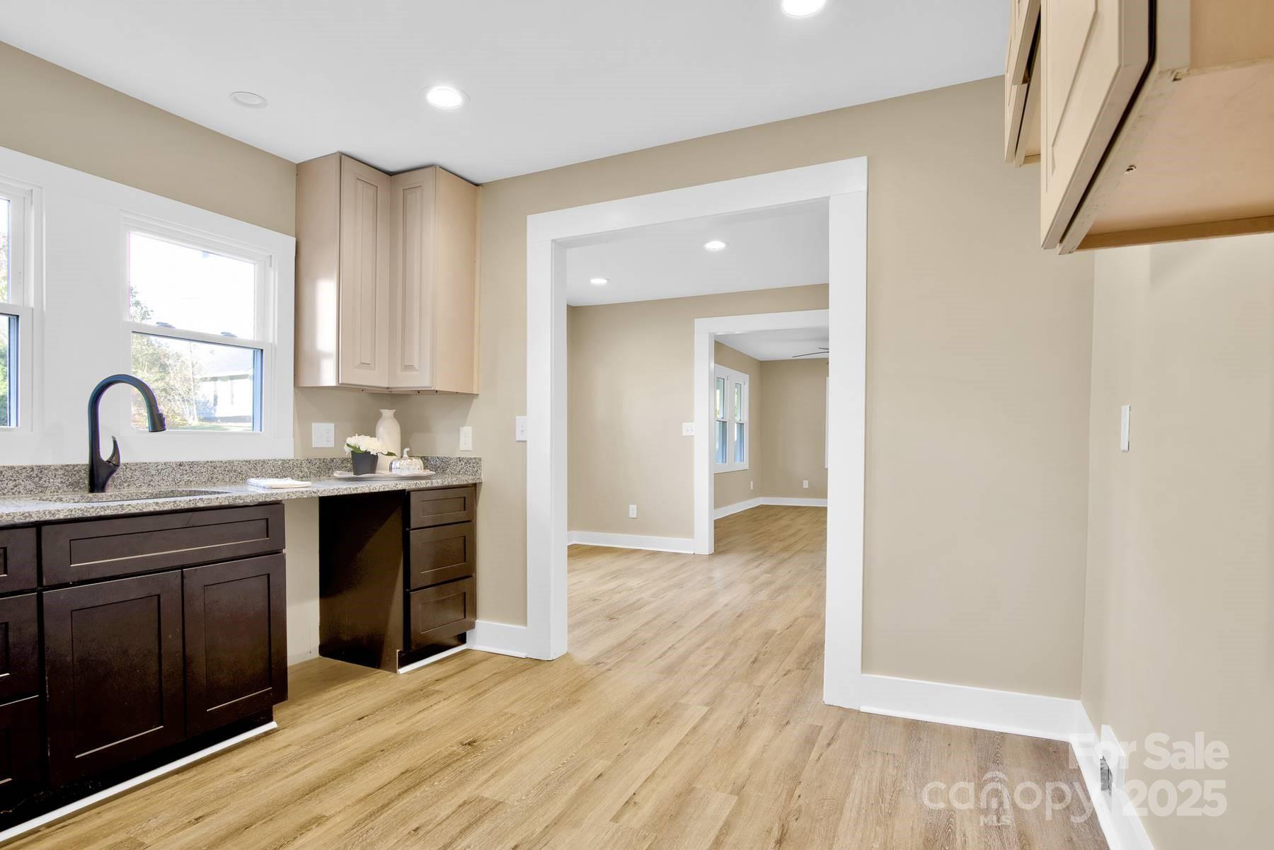 434 E Salisbury Street — Denton