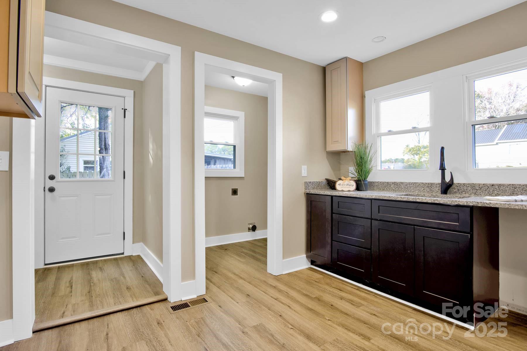 434 E Salisbury Street — Denton
