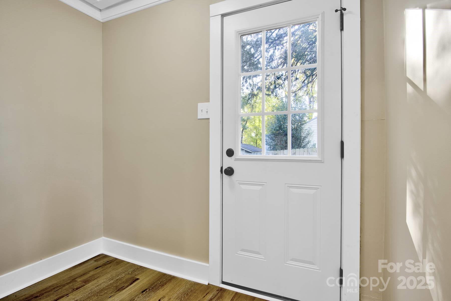 434 E Salisbury Street — Denton