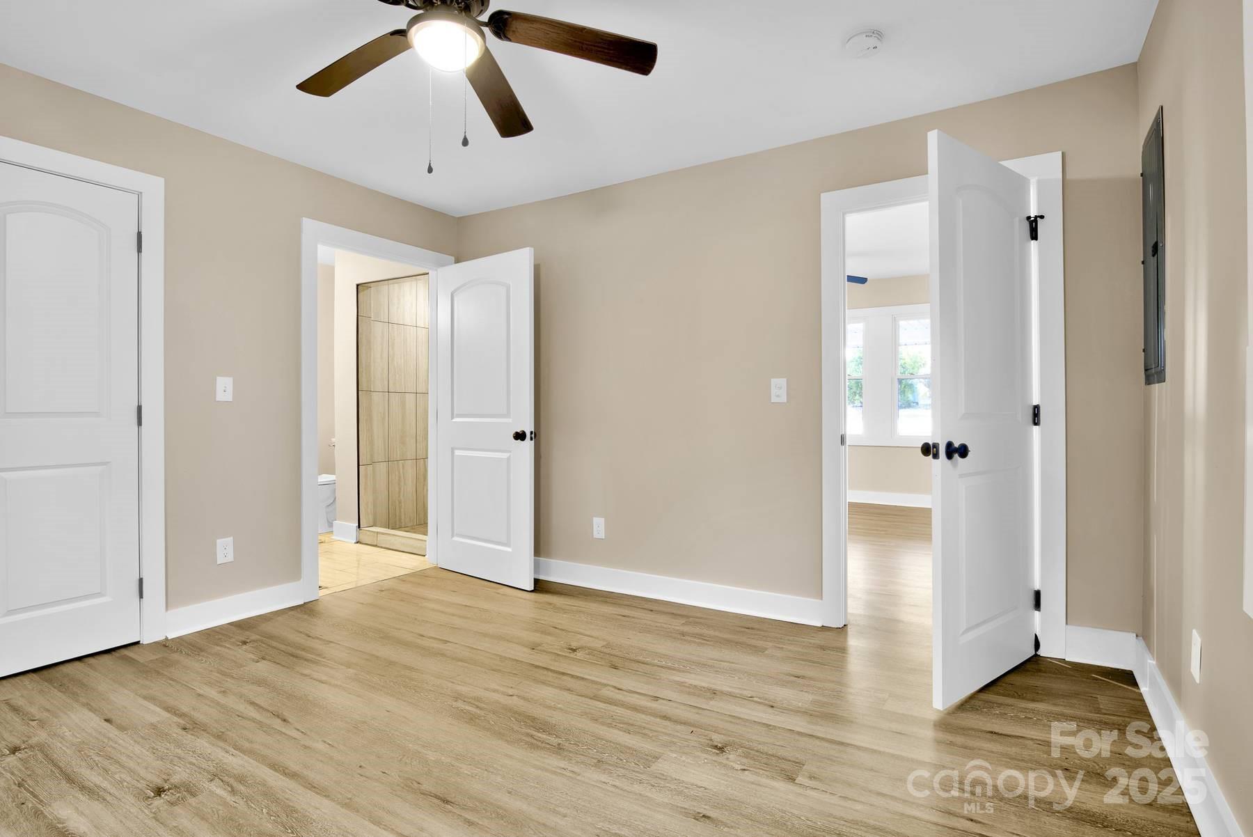 434 E Salisbury Street — Denton