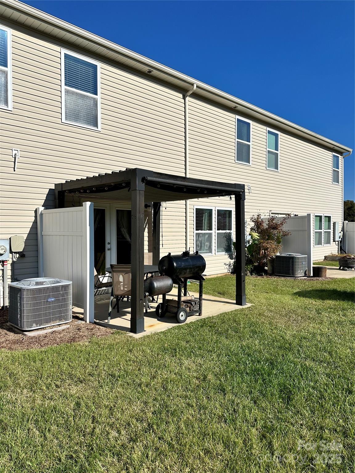 878 Summerlake Drive — Fort Mill