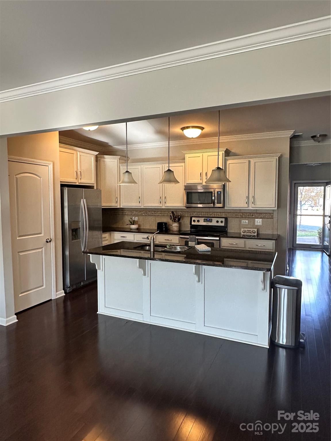 878 Summerlake Drive — Fort Mill