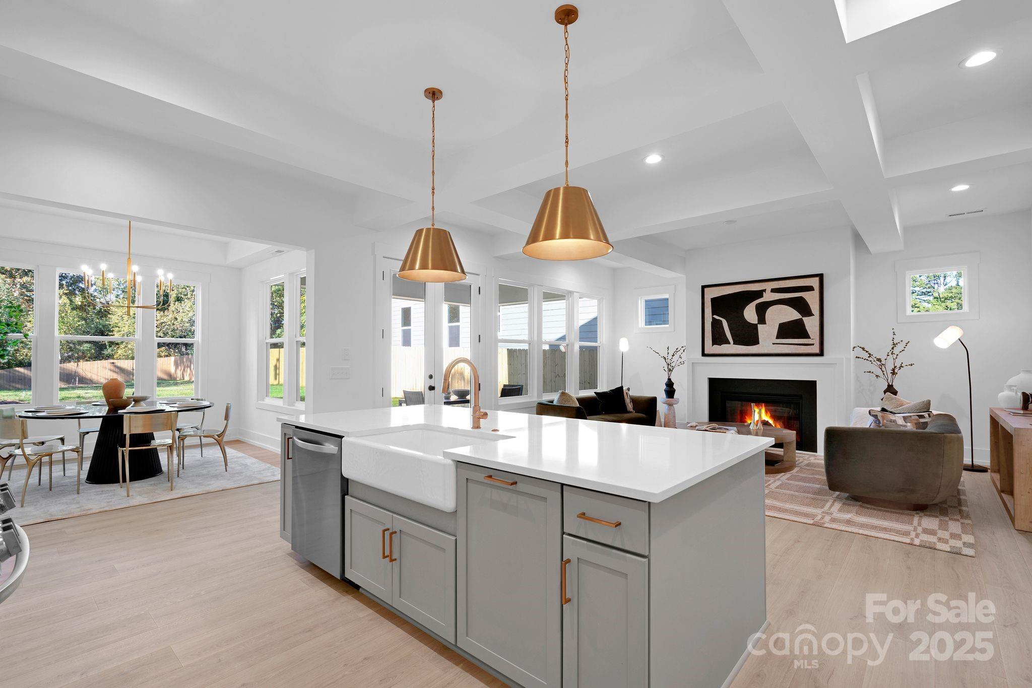 2820 Springway Drive — Charlotte