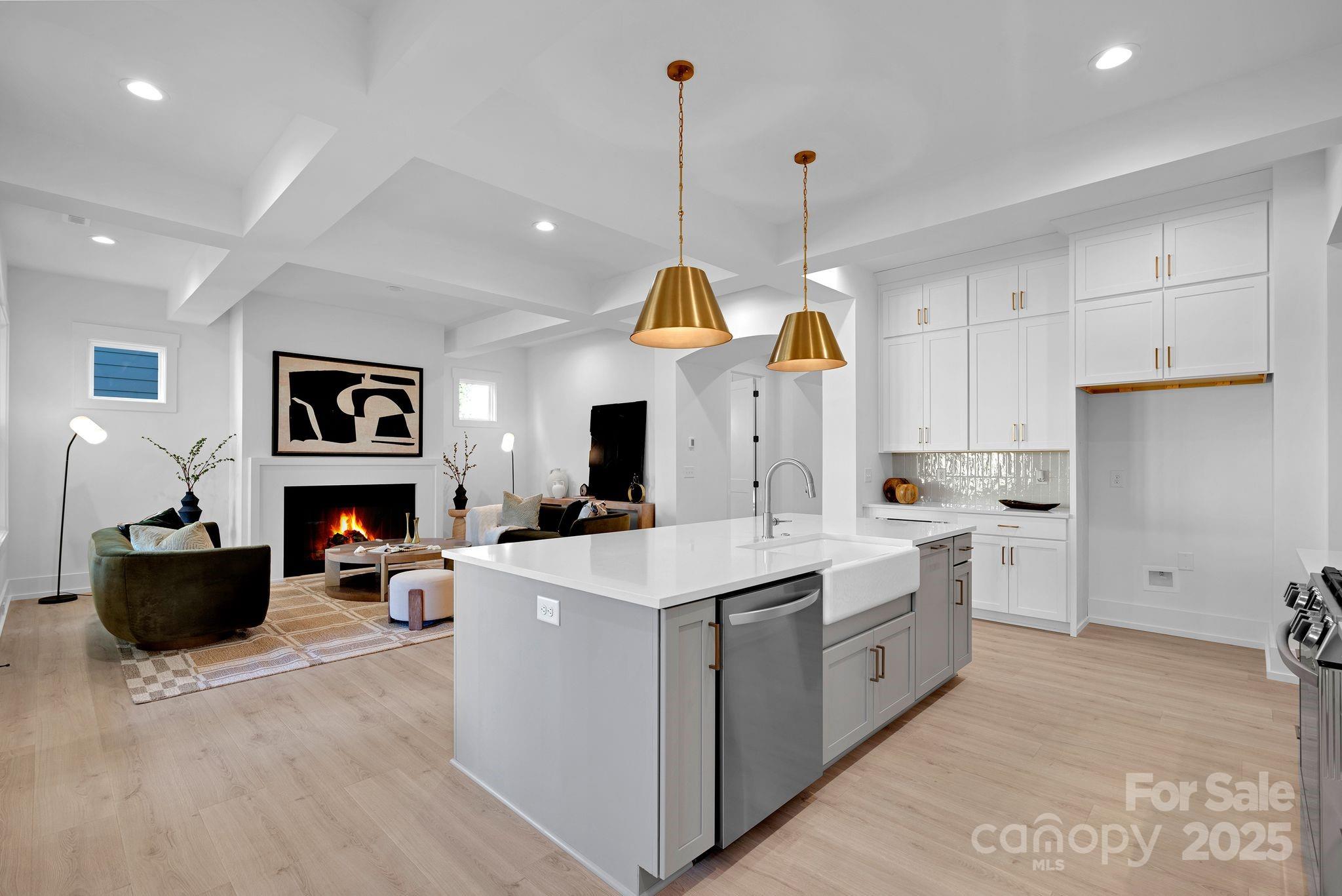 2820 Springway Drive — Charlotte