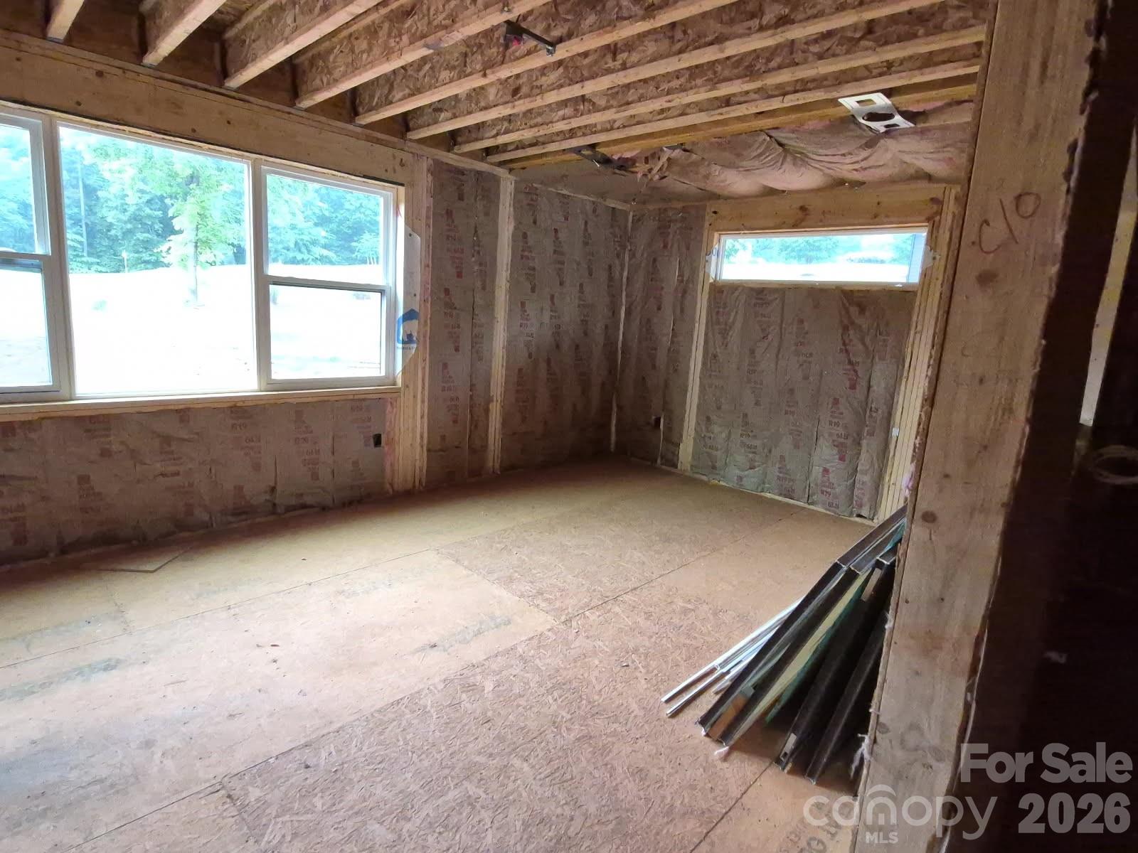 138 Broken Arrow Road — Statesville