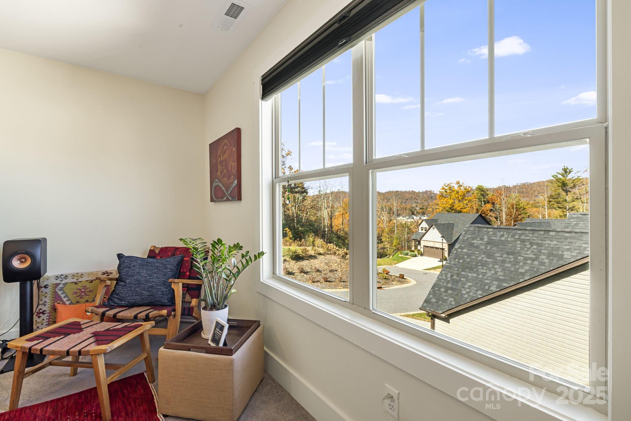 504 Rosebud Orchid Way — Weaverville