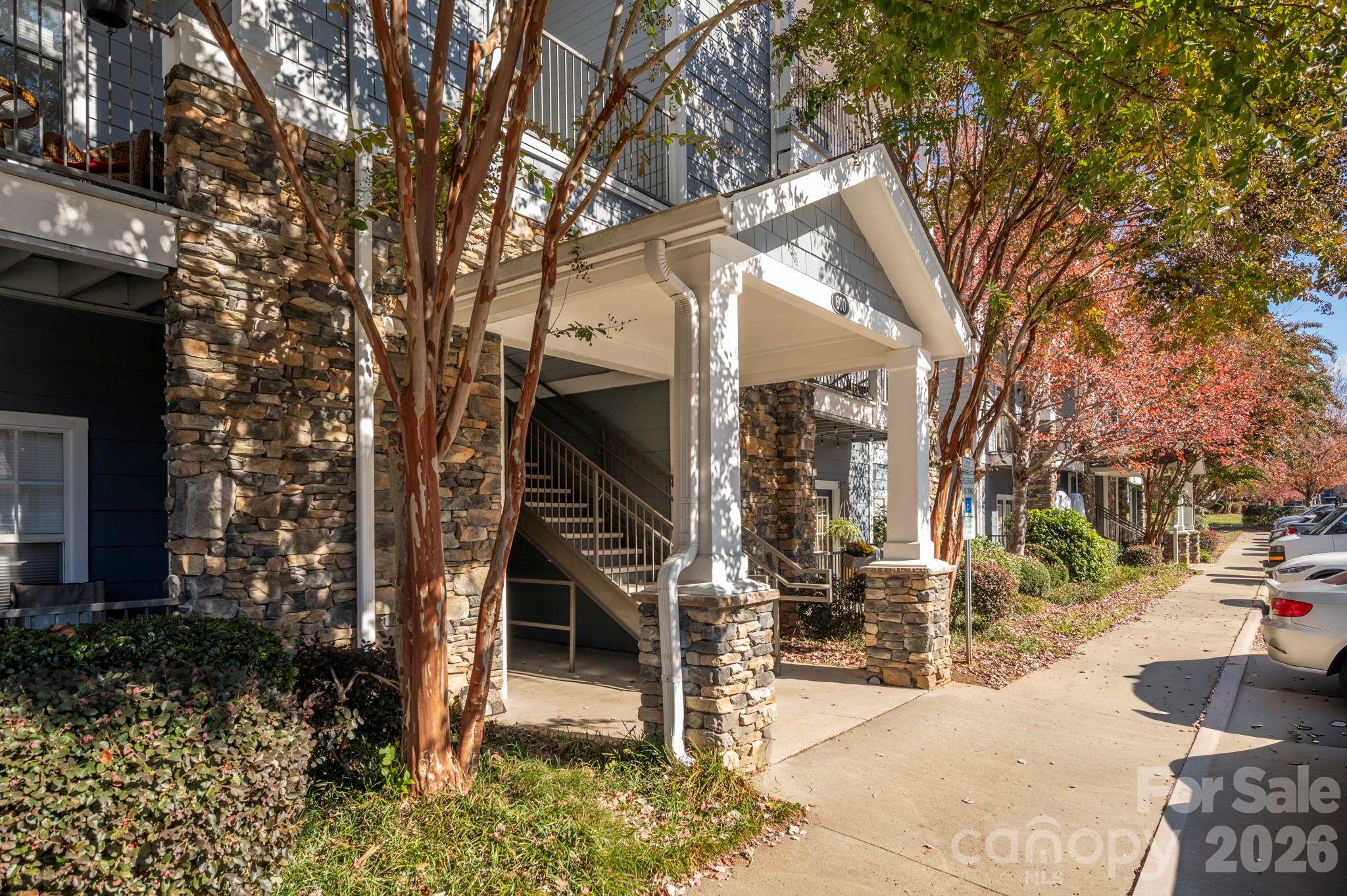 600 Vista Lake Drive #4 — Candler
