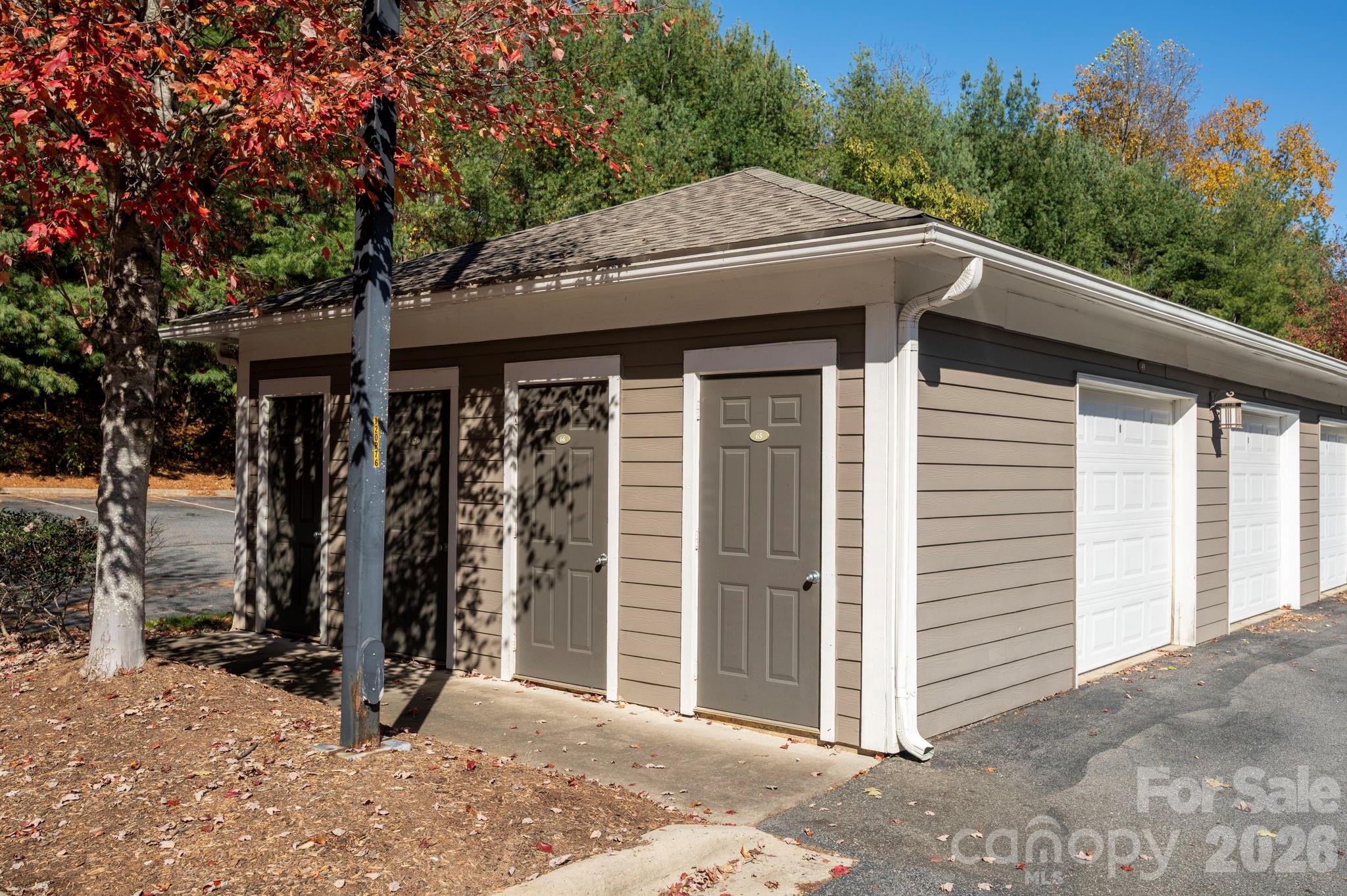 600 Vista Lake Drive #4 — Candler