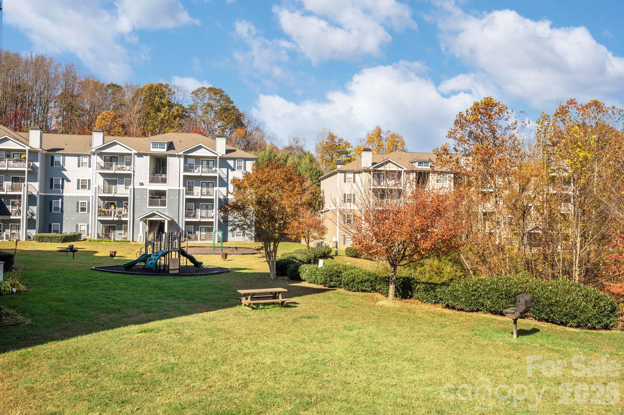 600 Vista Lake Drive #4 — Candler