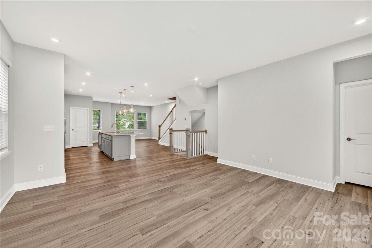 921 Archway Lane — Charlotte