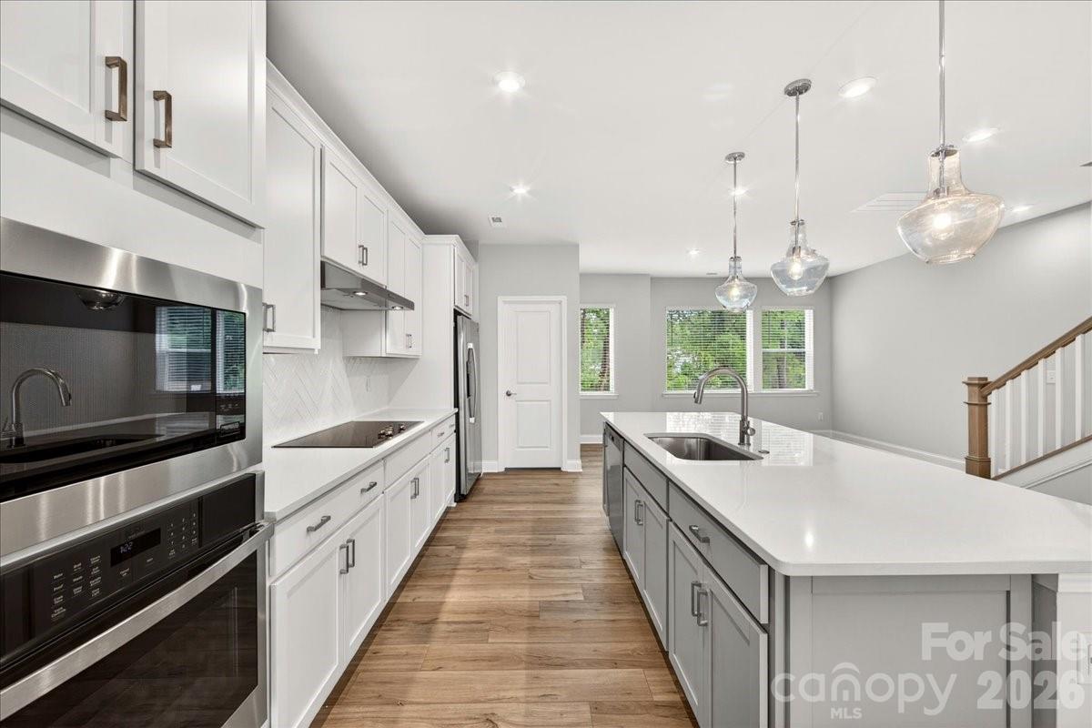 921 Archway Lane — Charlotte