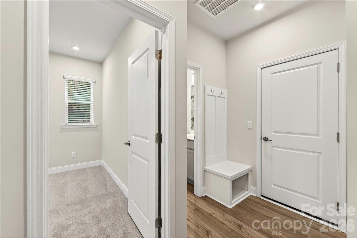 921 Archway Lane — Charlotte