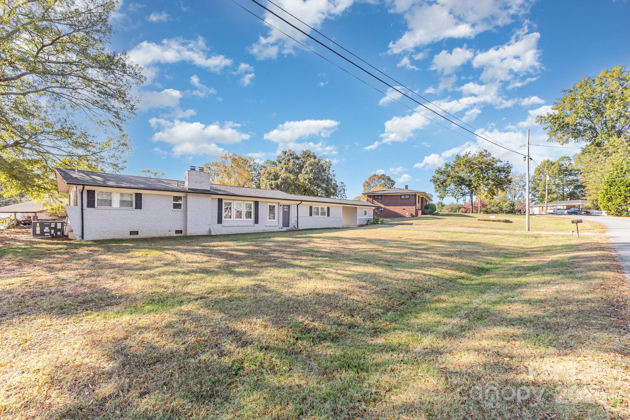 41 Fleetwood Drive SW — Concord