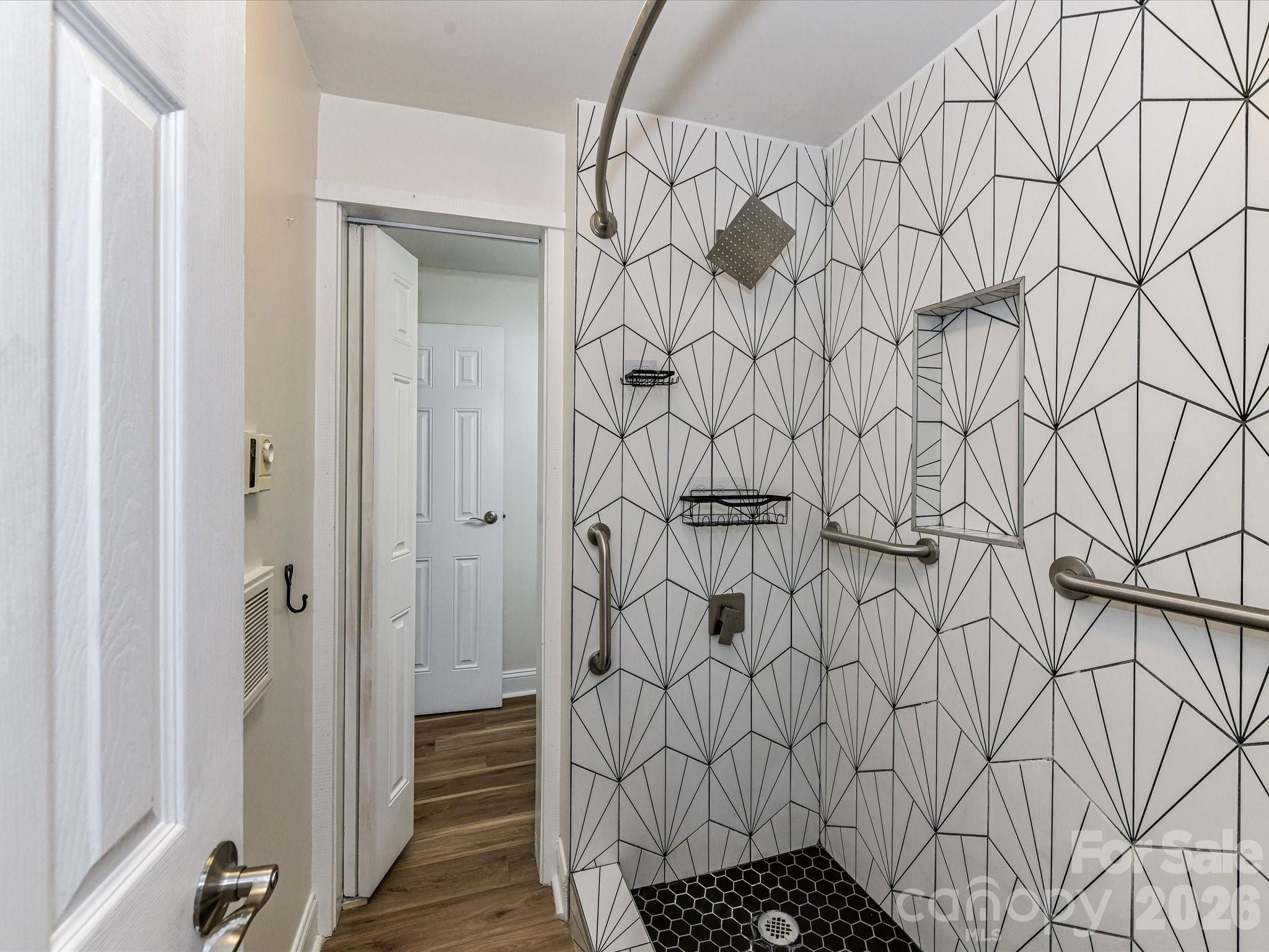 1300 Reece Road #111 — Charlotte