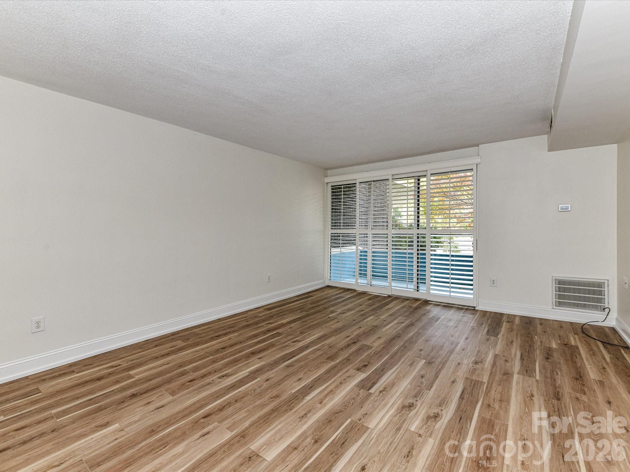 1300 Reece Road #111 — Charlotte