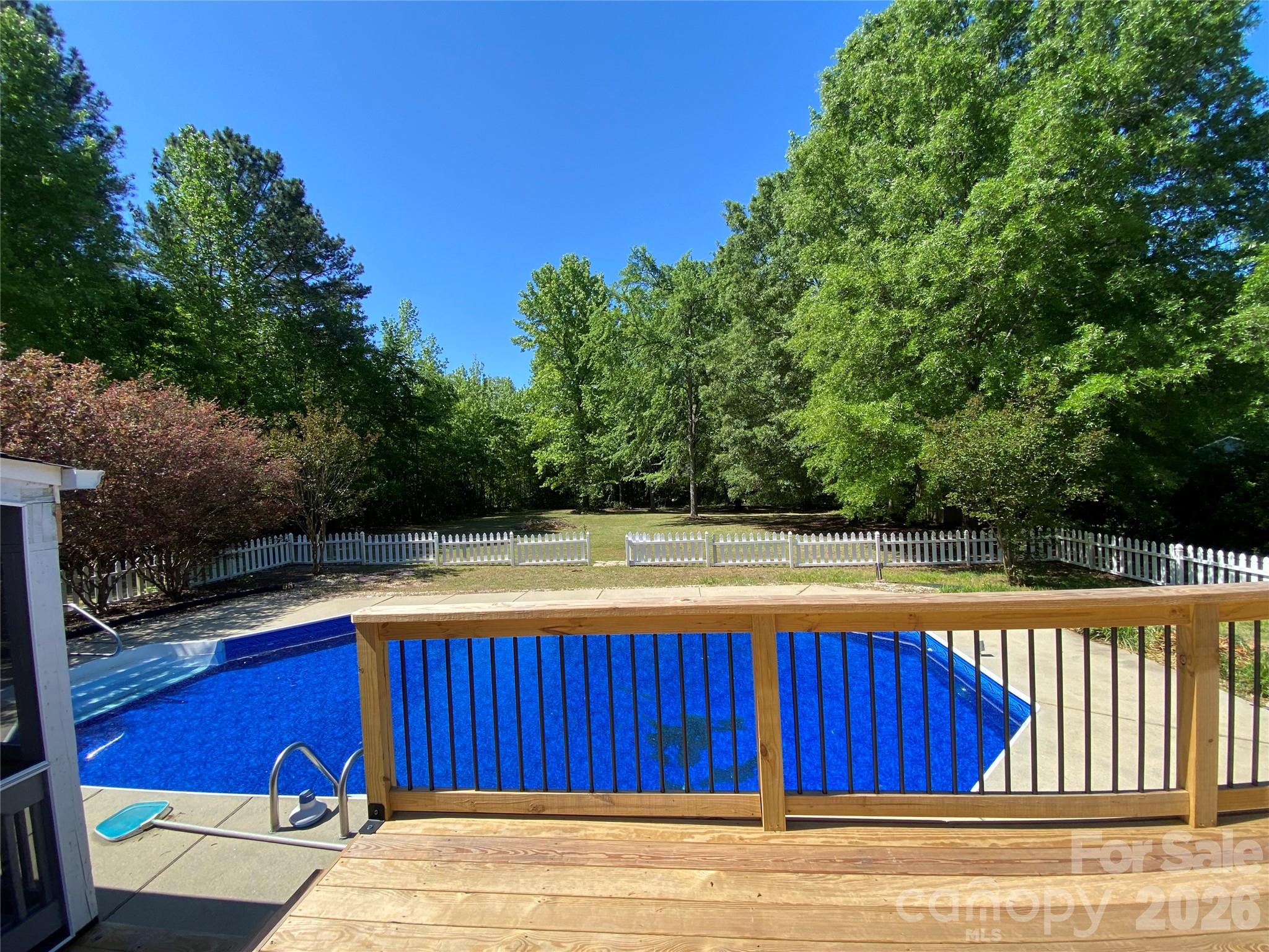 2999 Eastview Road — Rock Hill