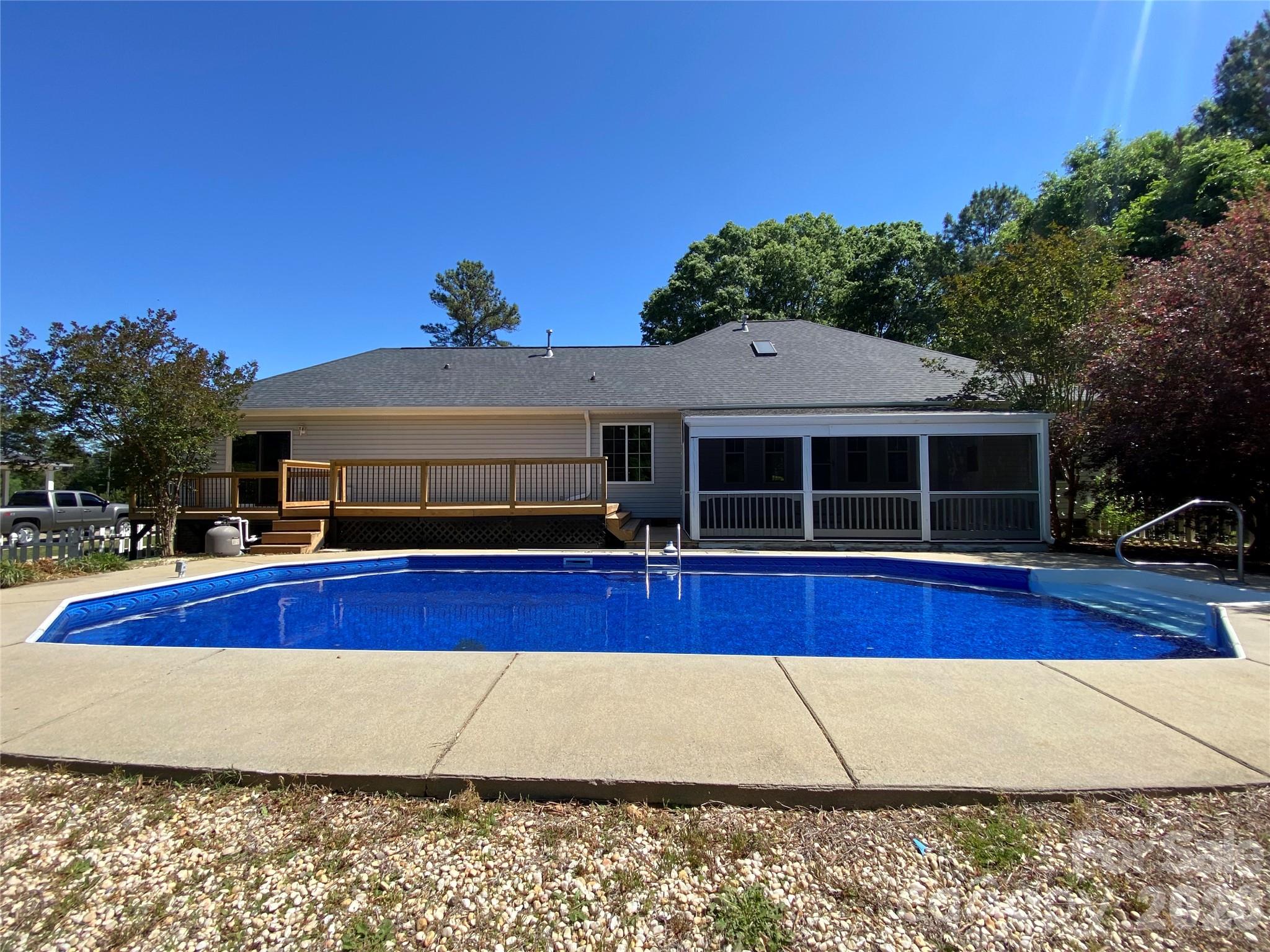 2999 Eastview Road — Rock Hill