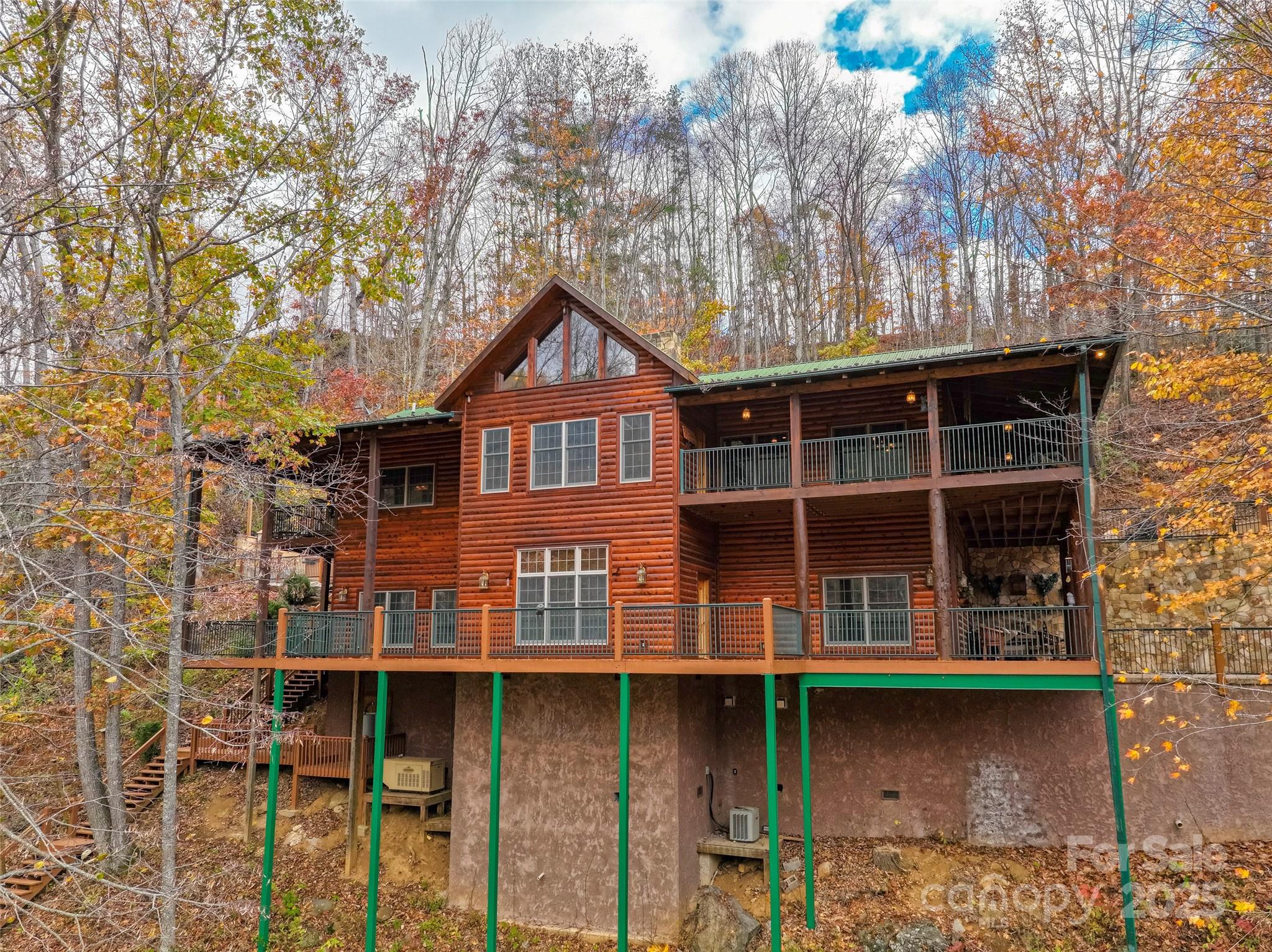 90 Rogers Creek Drive — Bakersville