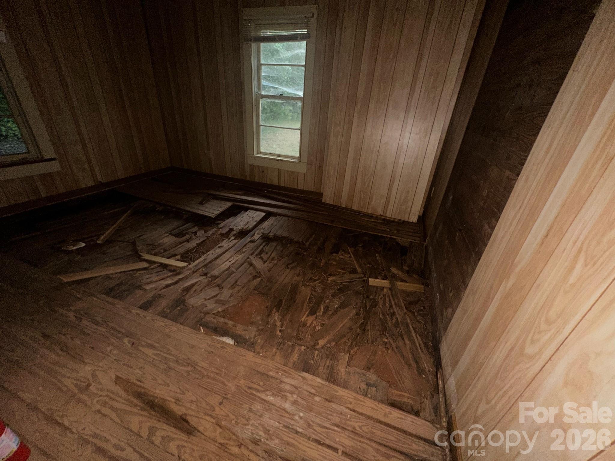 211 Luckadoo Road — Bostic