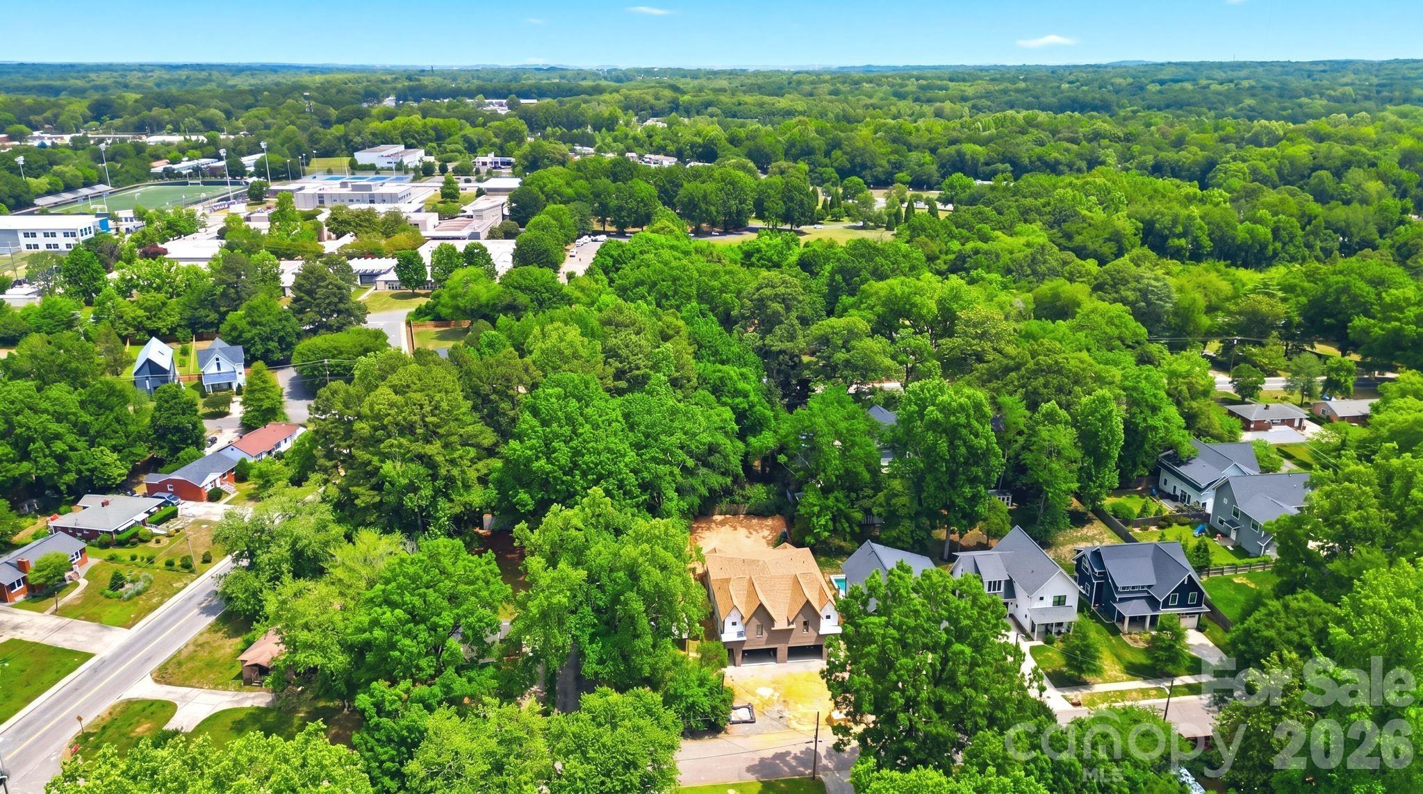 2621 Springway Drive — Charlotte