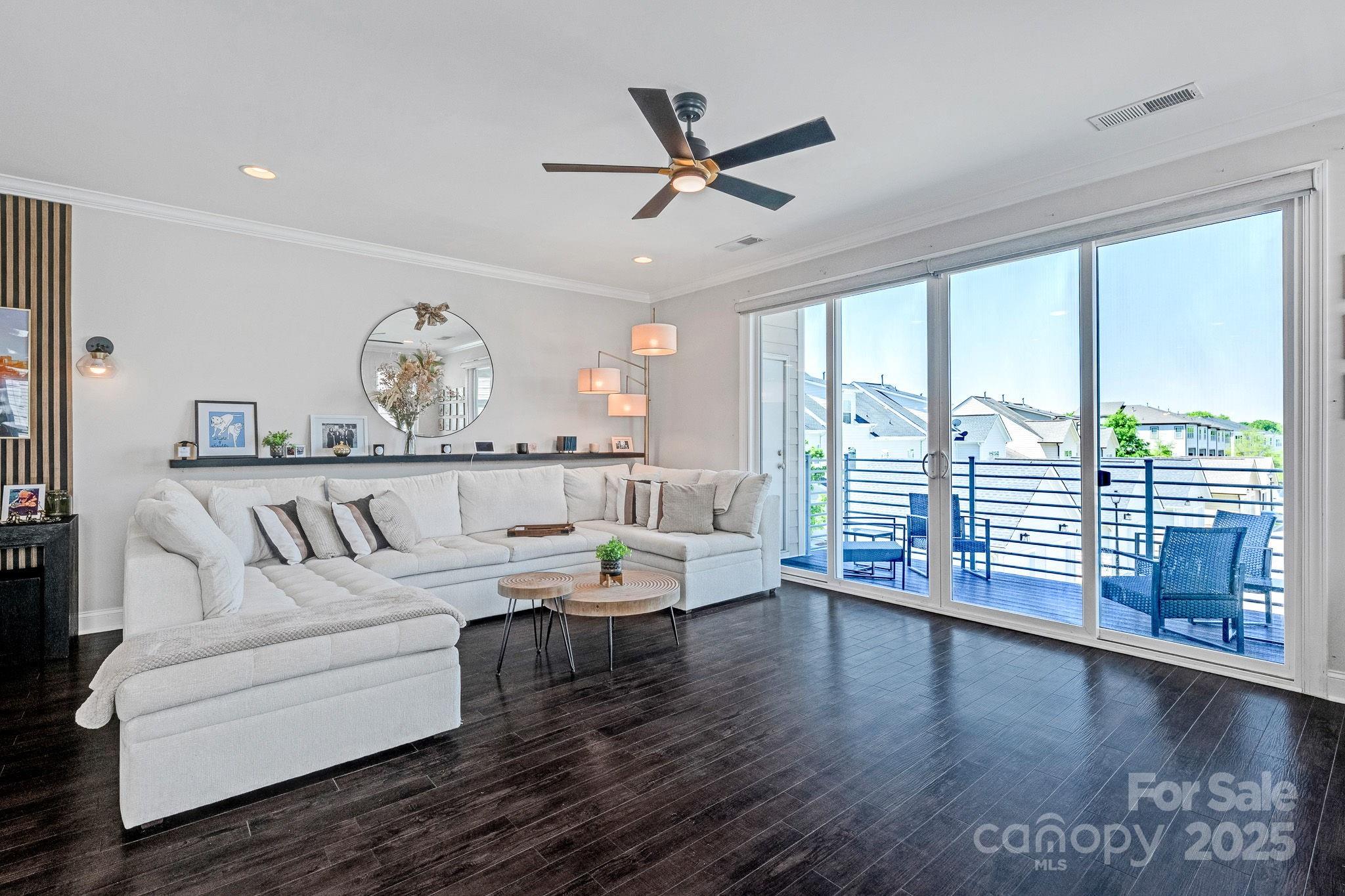 2551 Statesville Avenue — Charlotte
