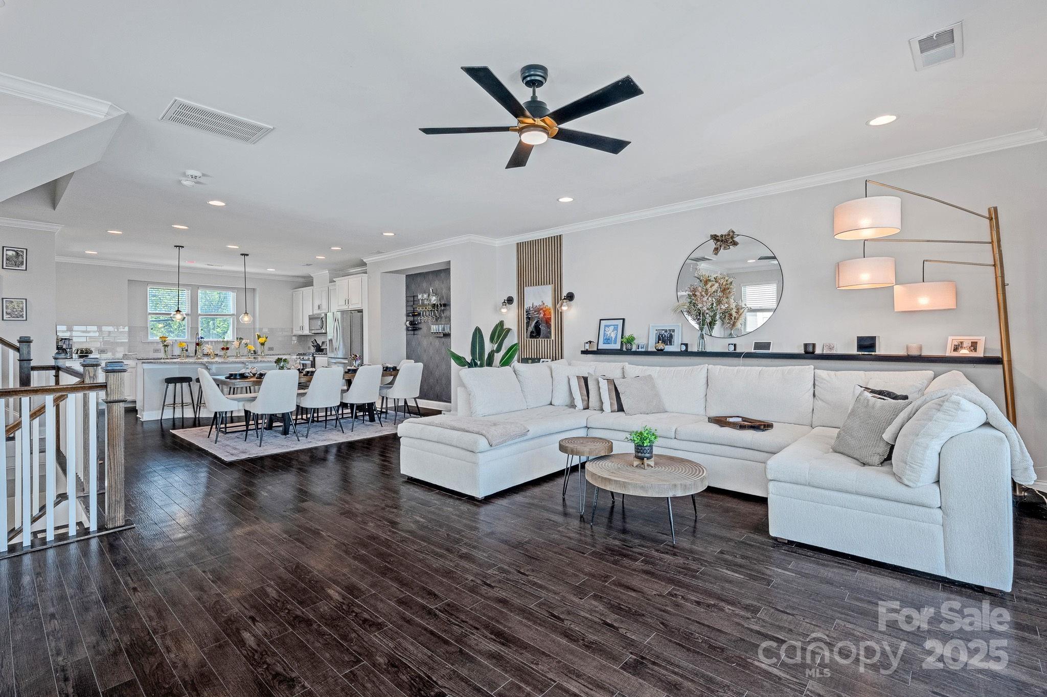 2551 Statesville Avenue — Charlotte