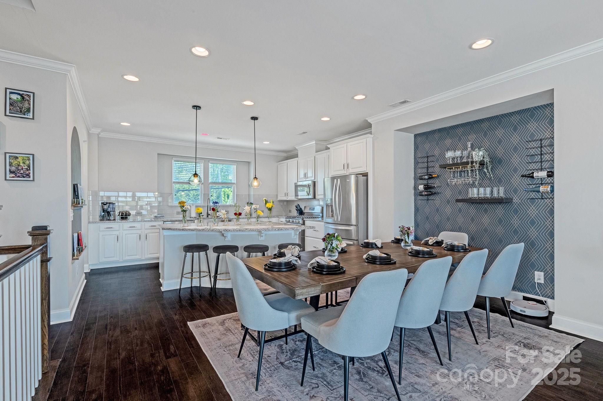 2551 Statesville Avenue — Charlotte