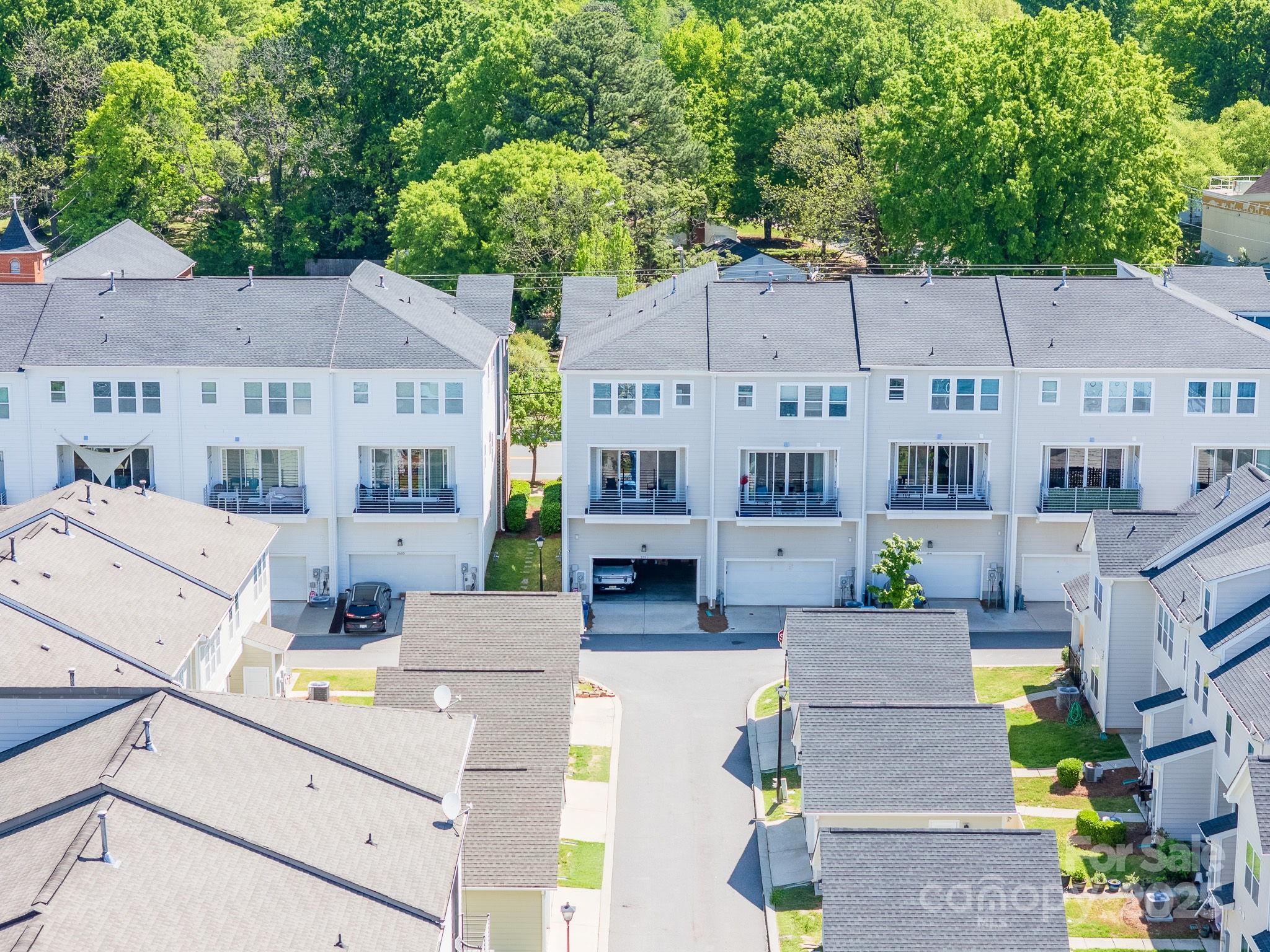 2551 Statesville Avenue — Charlotte