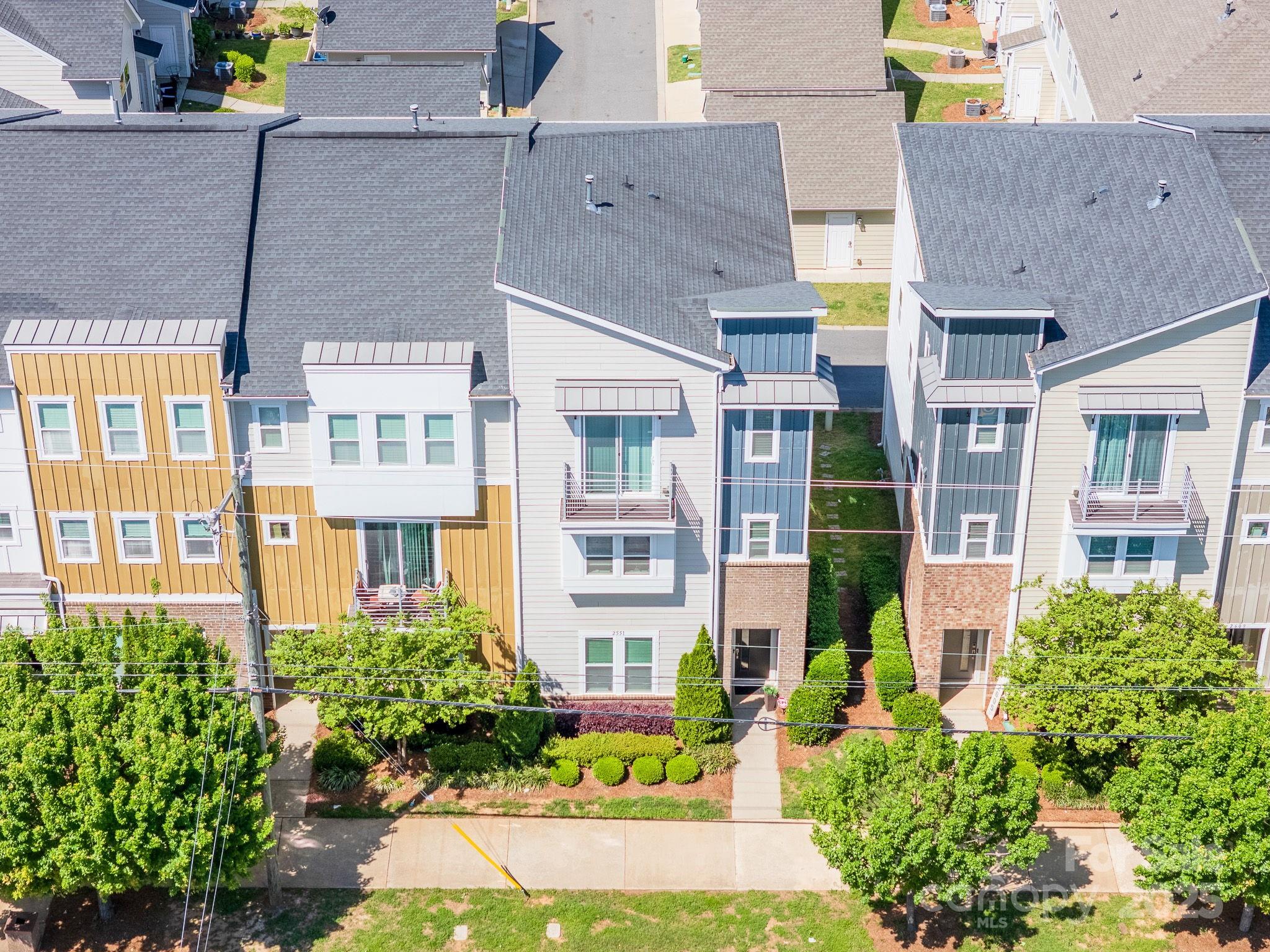 2551 Statesville Avenue — Charlotte