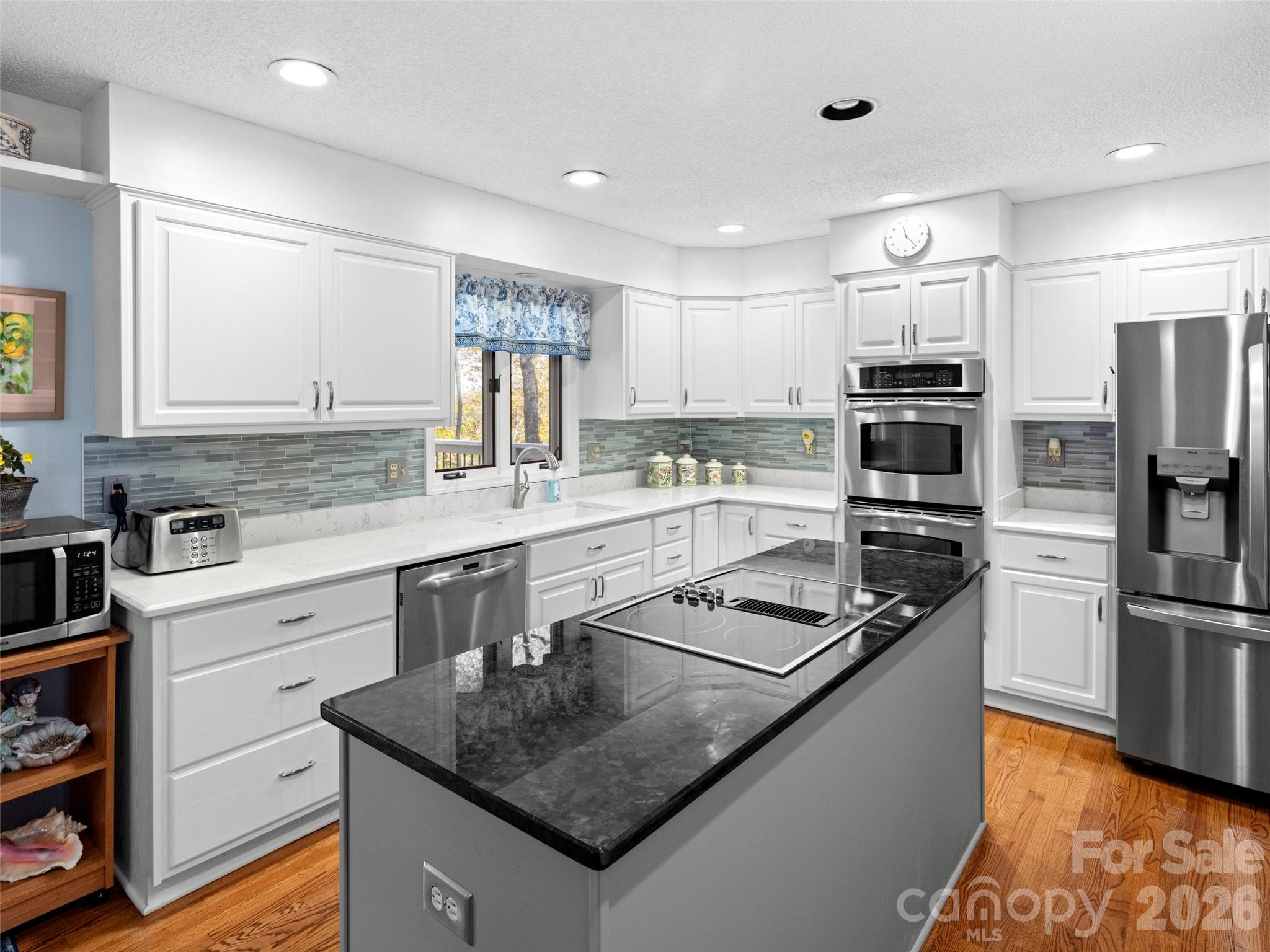 108 Galloway Drive — Asheville