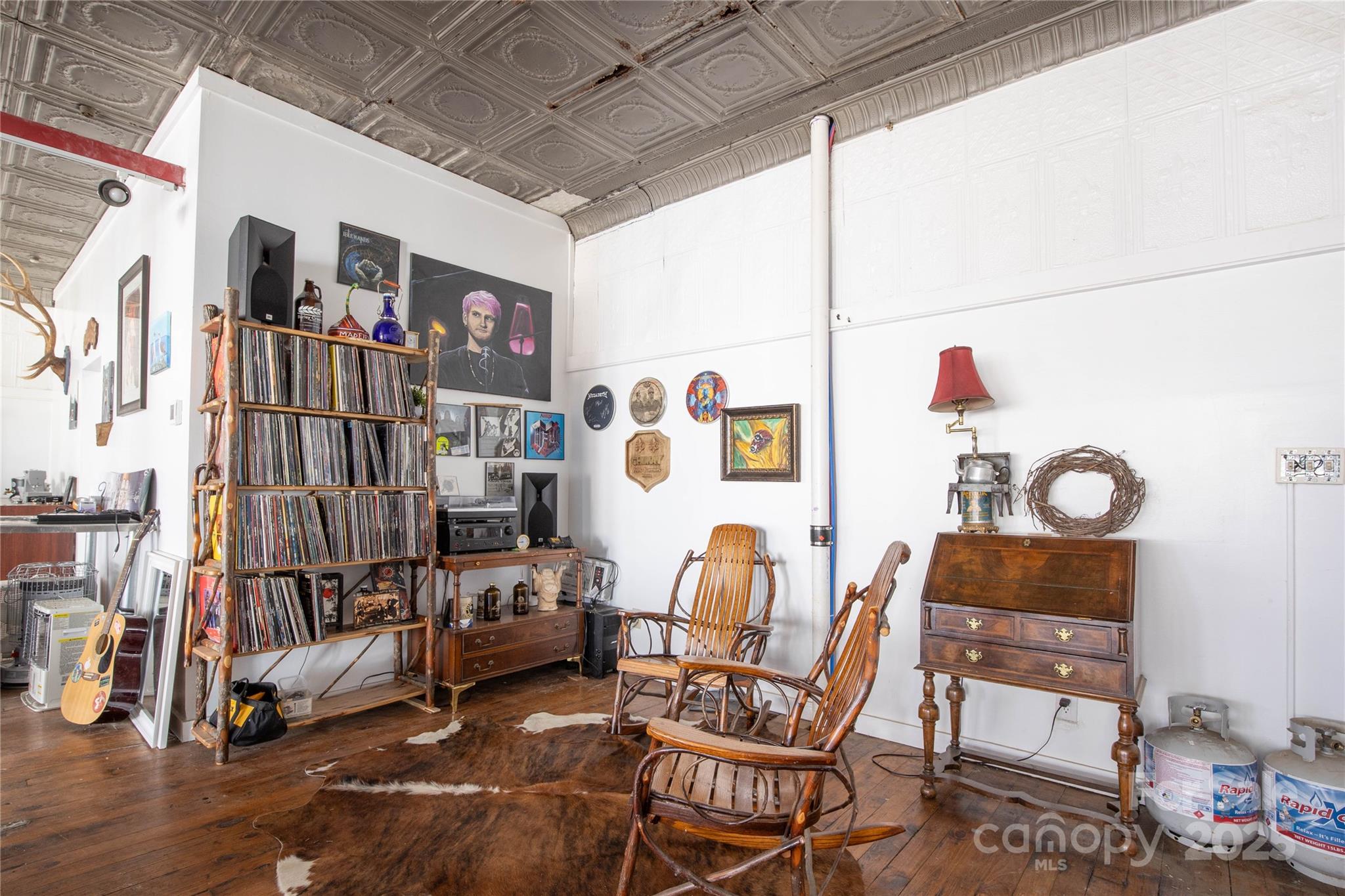 23 N 226 Highway — Bakersville
