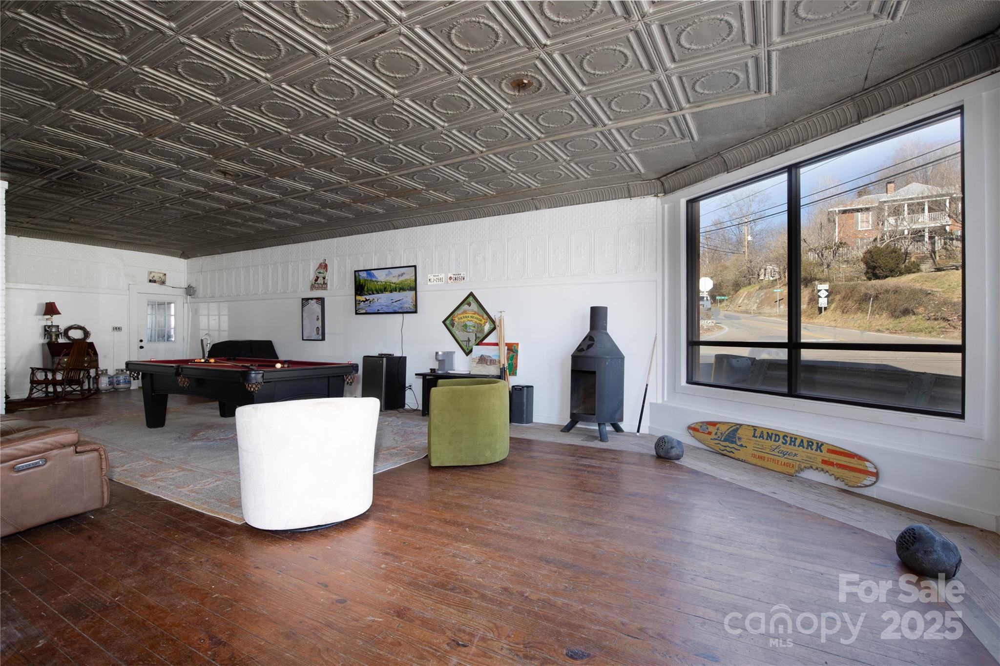 23 N 226 Highway — Bakersville