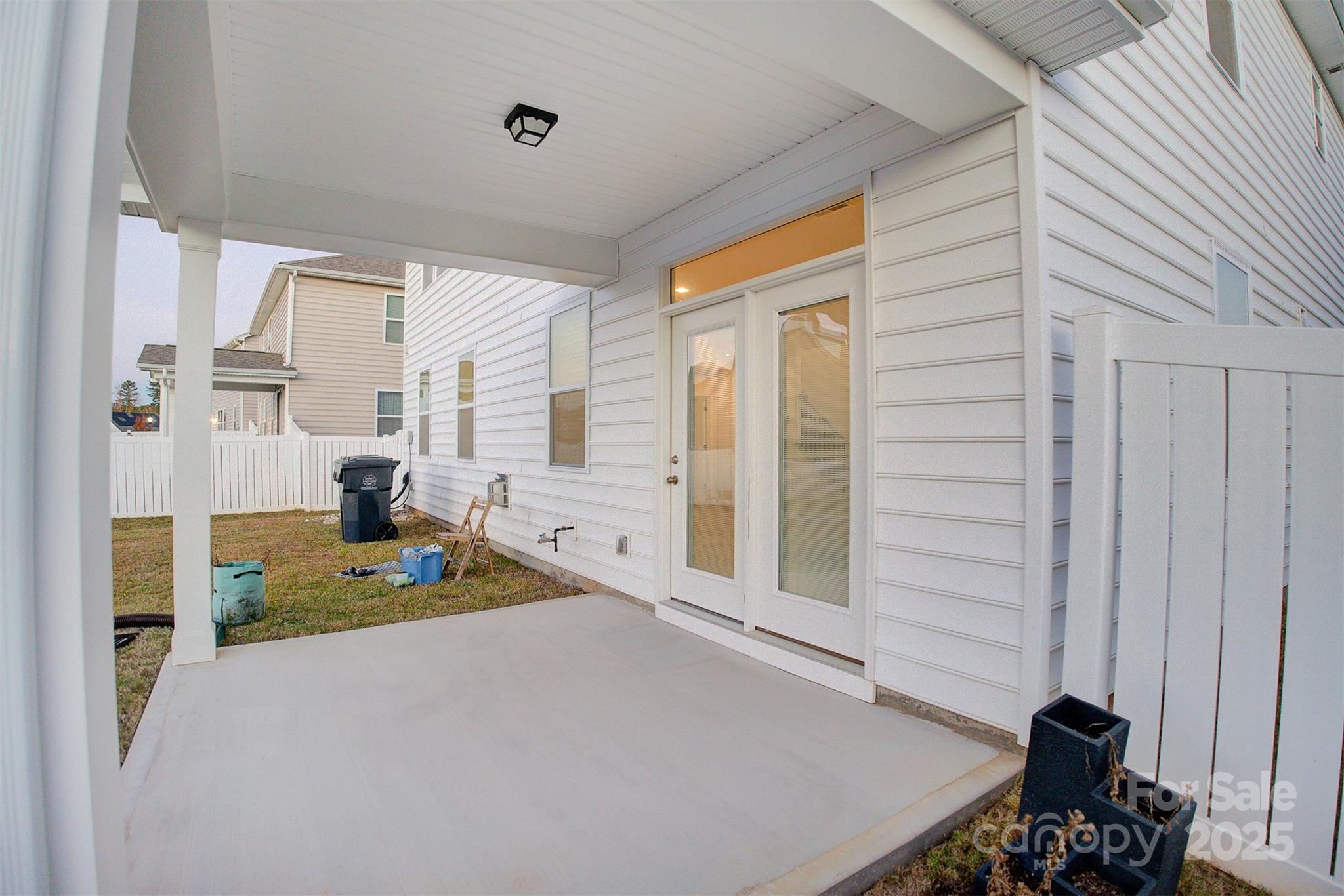 17030 Carolina Pine Row — Charlotte
