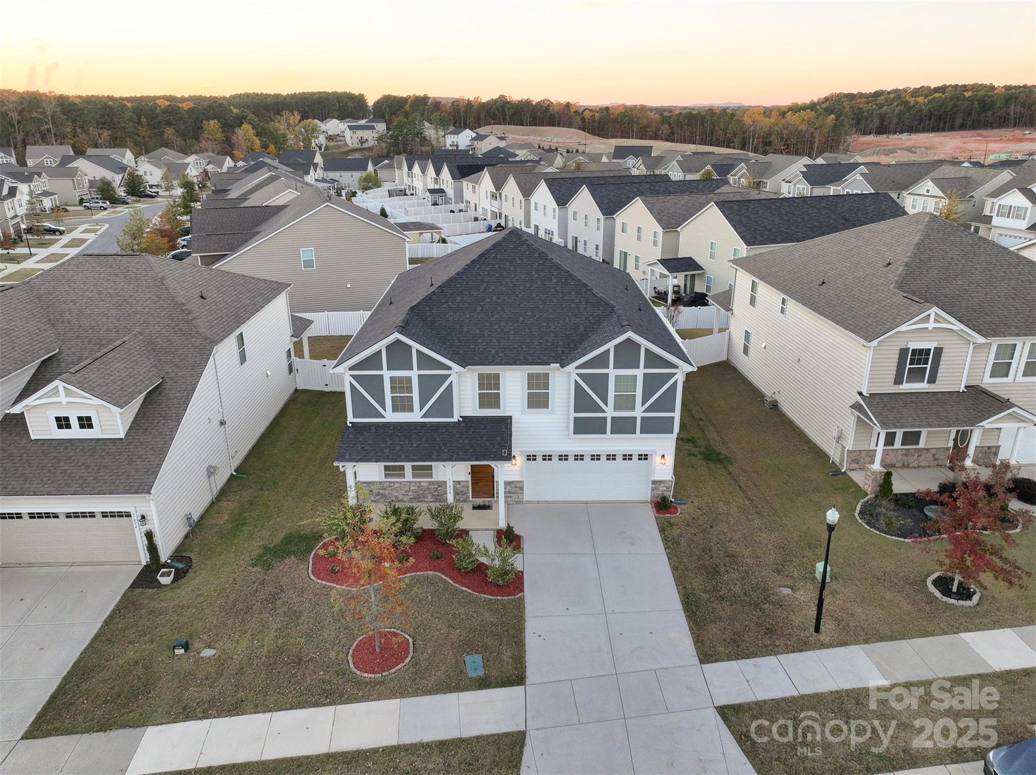 17030 Carolina Pine Row — Charlotte